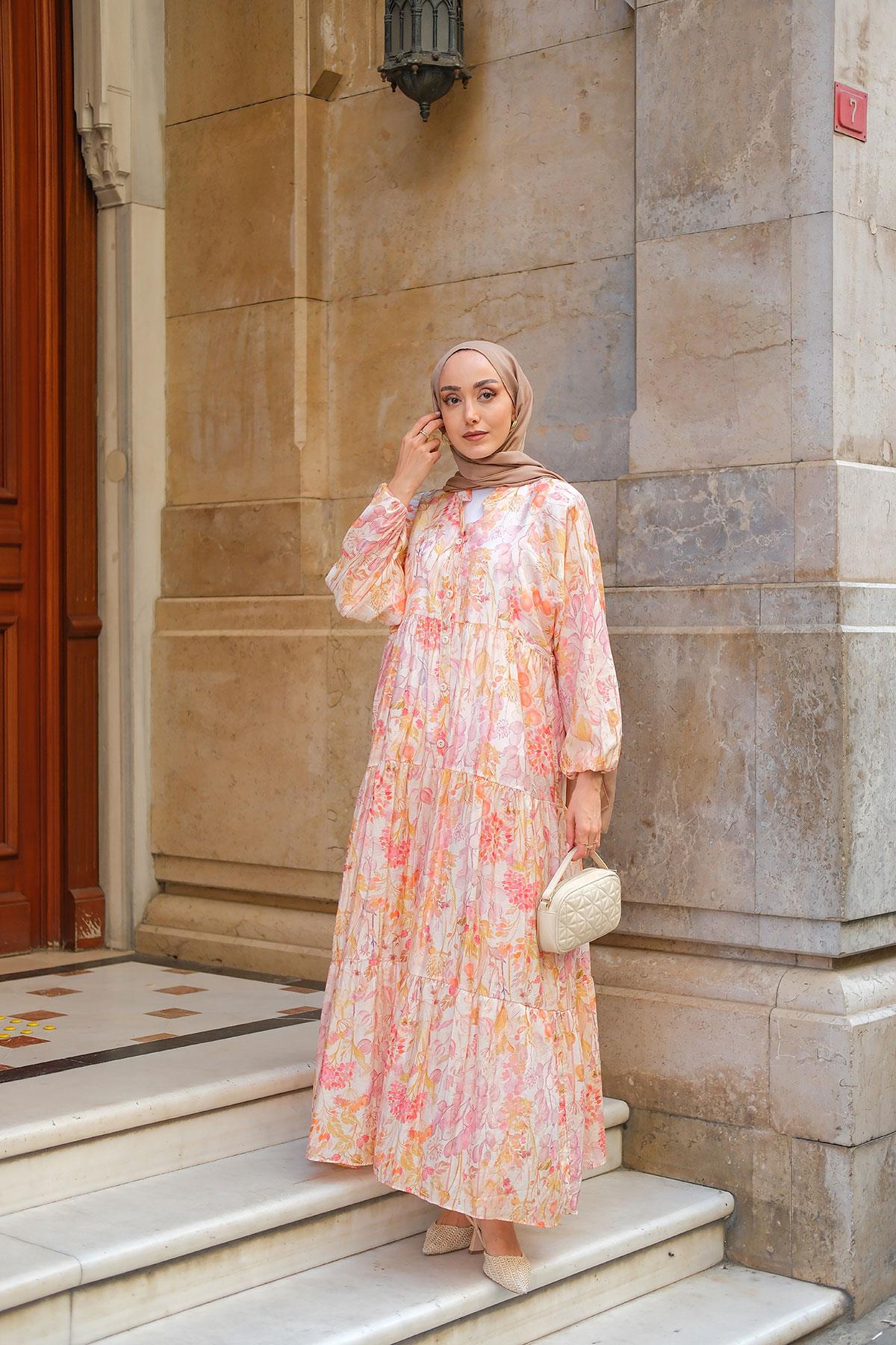 Sulu Boya Çicek Desenli Elbise Pudra