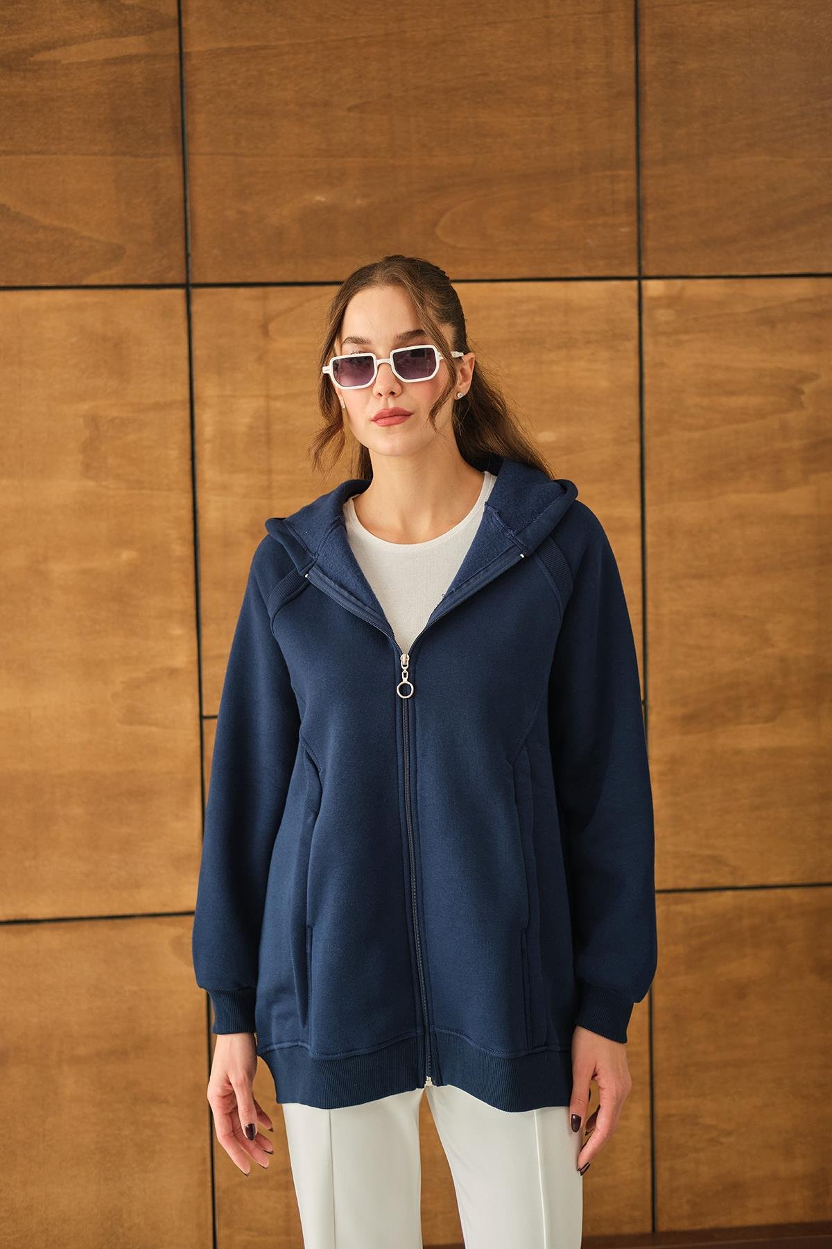 Süveter Detay Kapüşonlu Hırka Lacivert