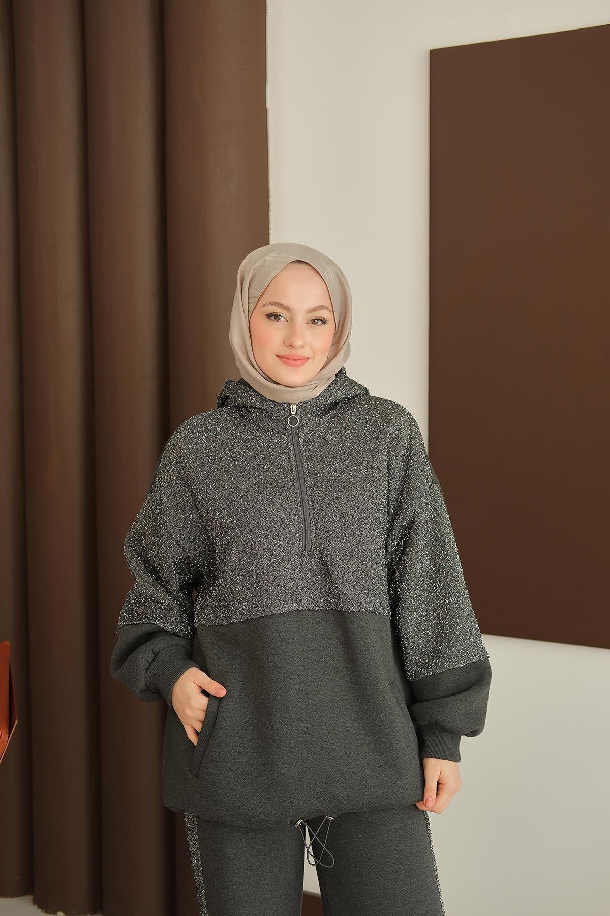 Sweatı Pullu Takım Füme