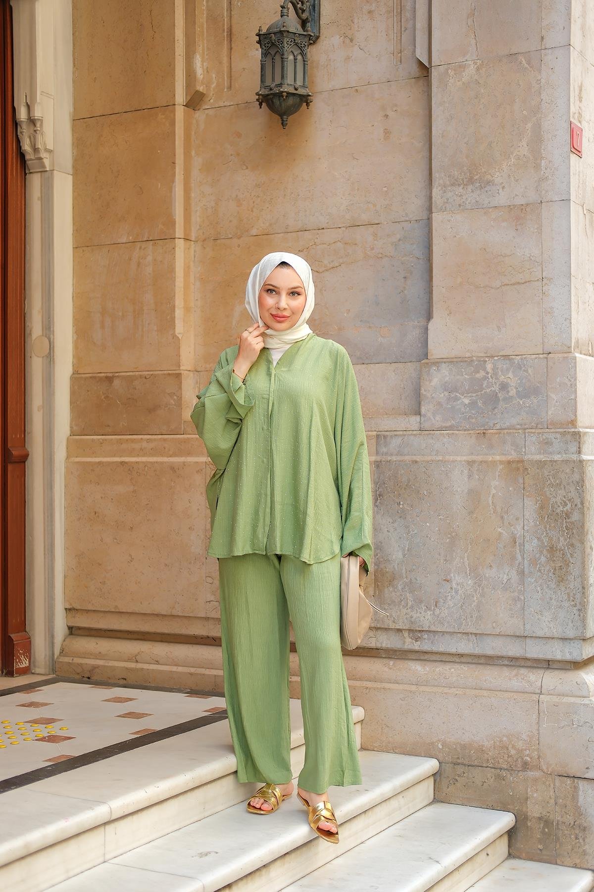 Taş Detay Etekli Takım Haki Yeşil