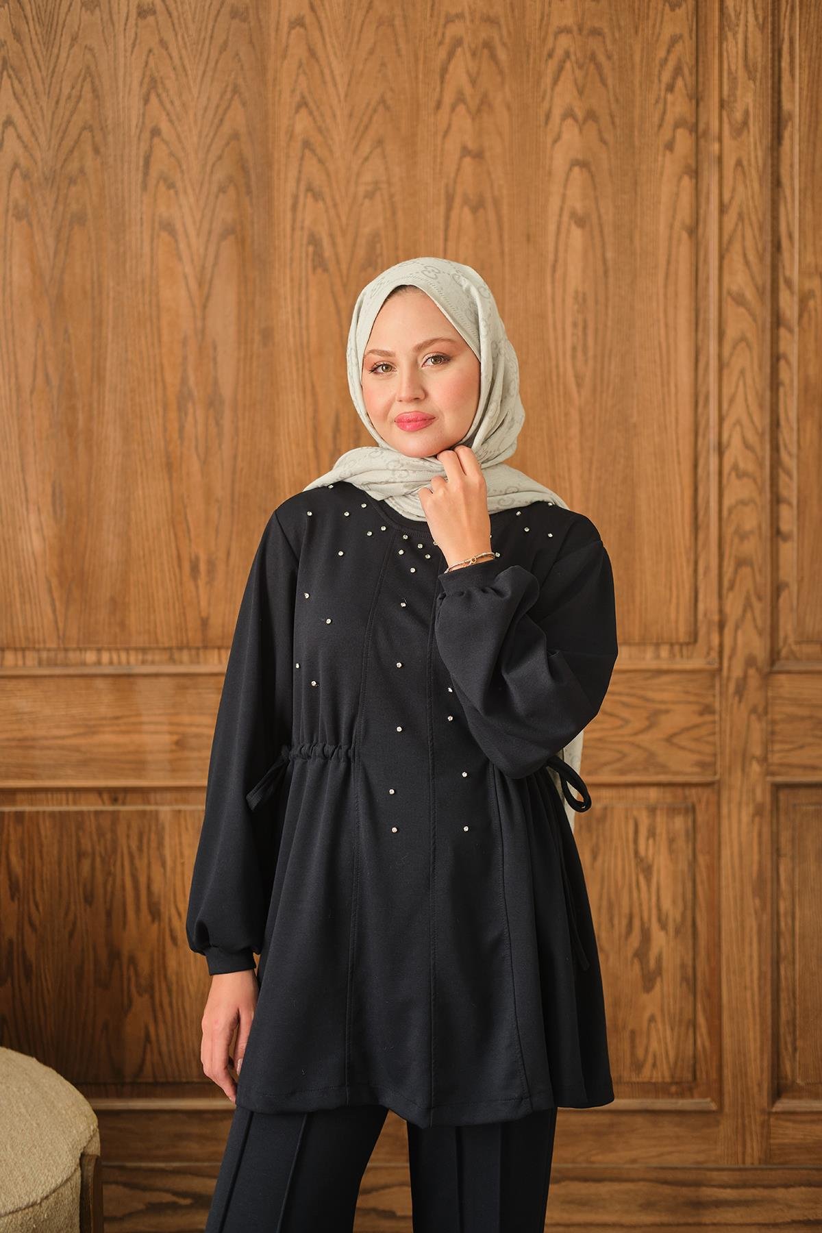 Taş Detay İkili Takım Lacivert