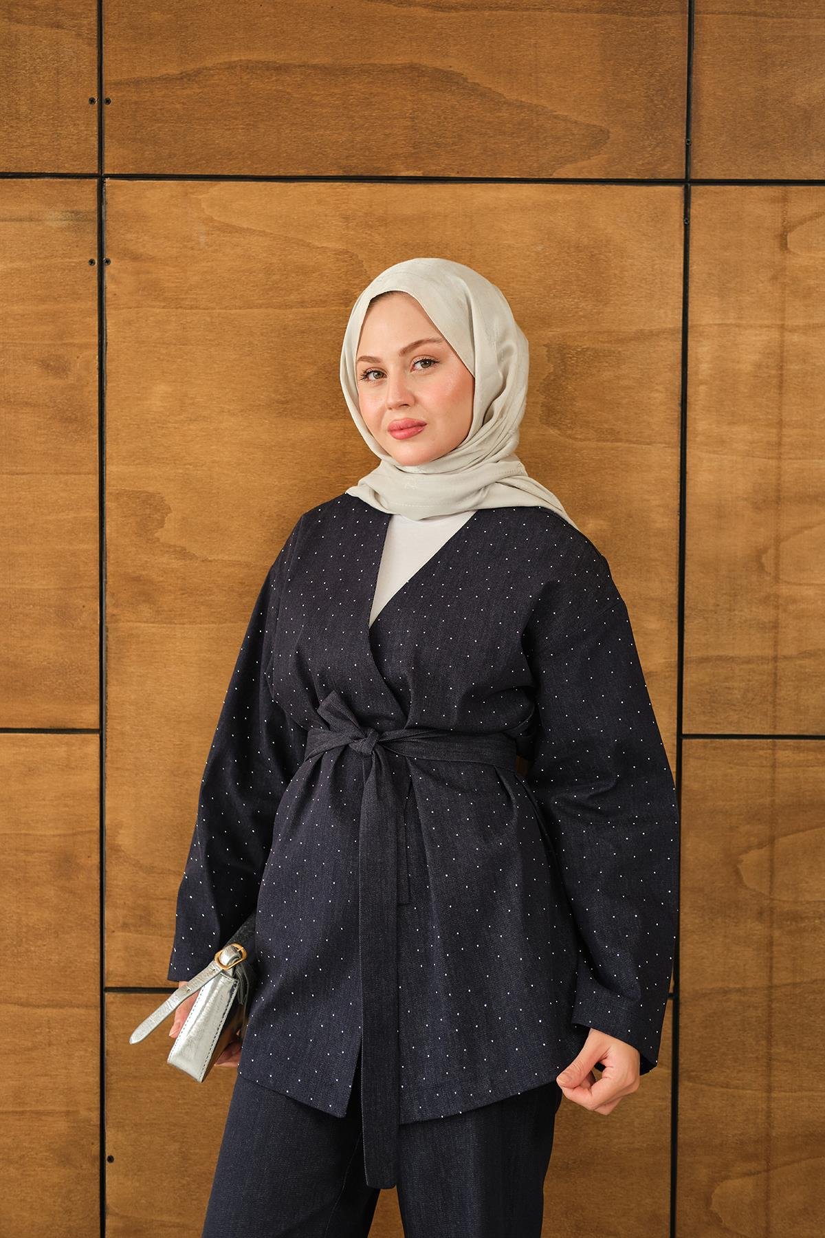 Taş Detay Kot Takım Lacivert