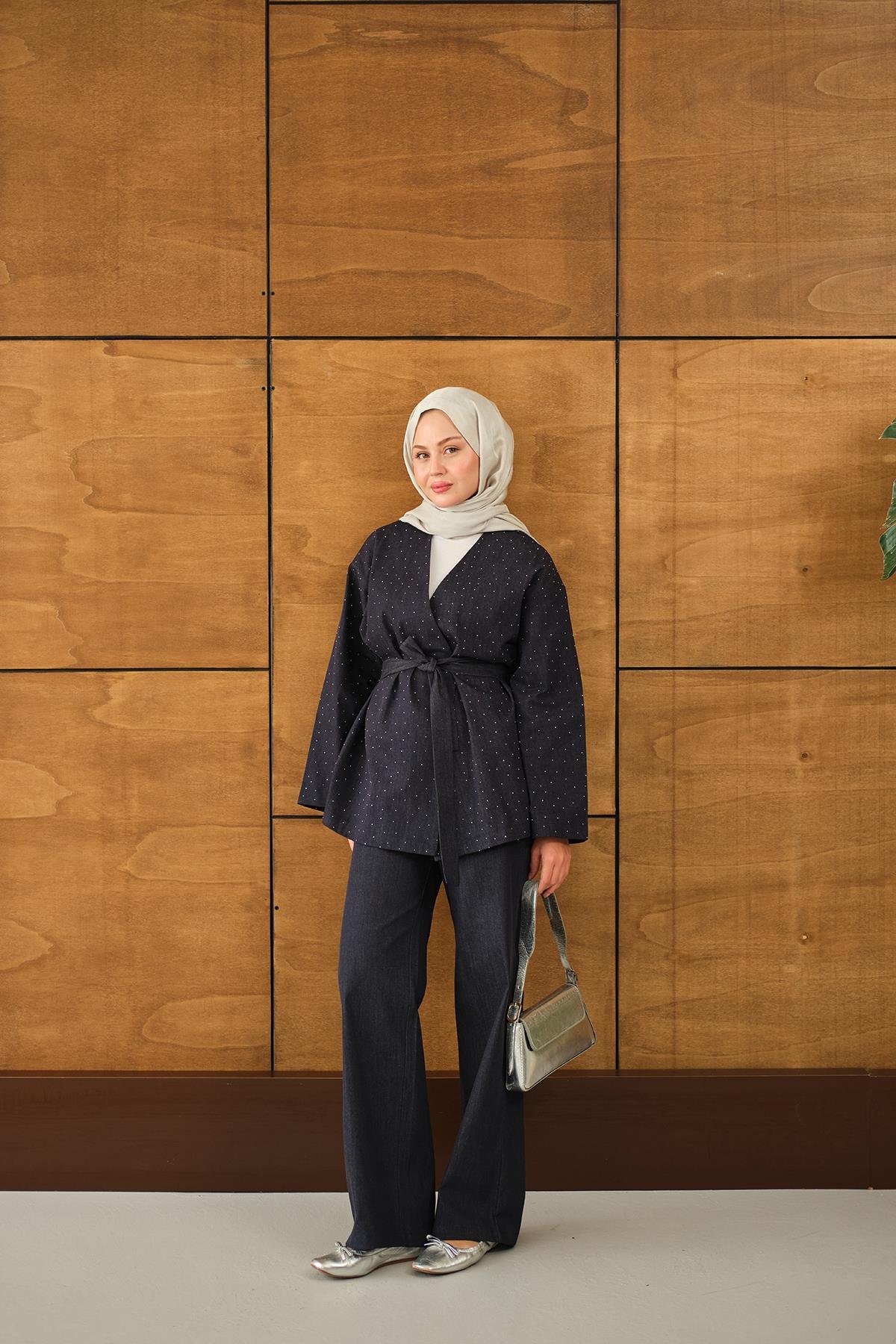 Taş Detay Kot Takım Lacivert