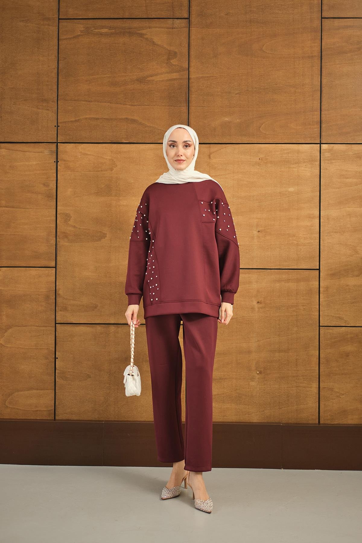 Taş Detay Takım Bordo