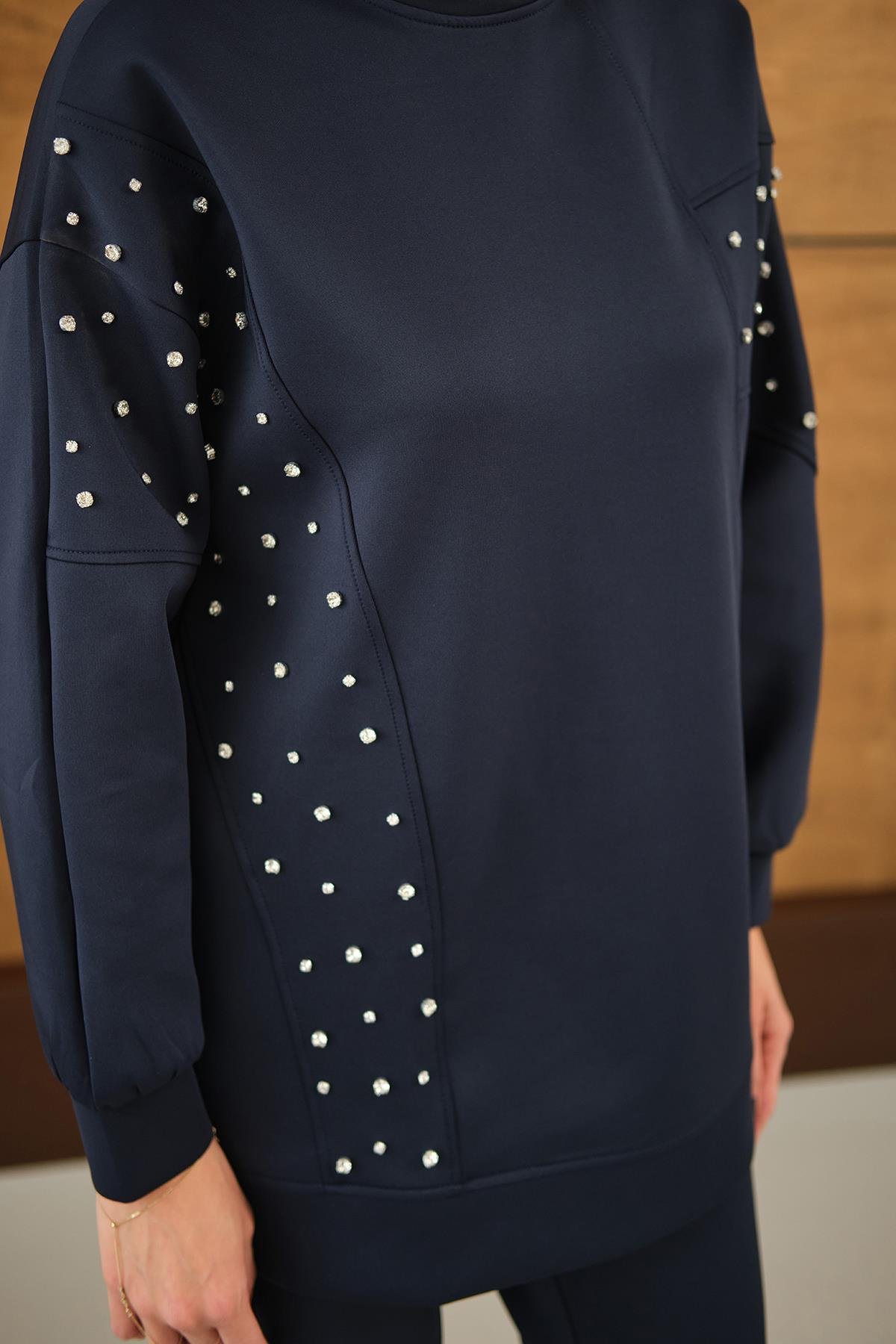 Taş Detay Takım Lacivert