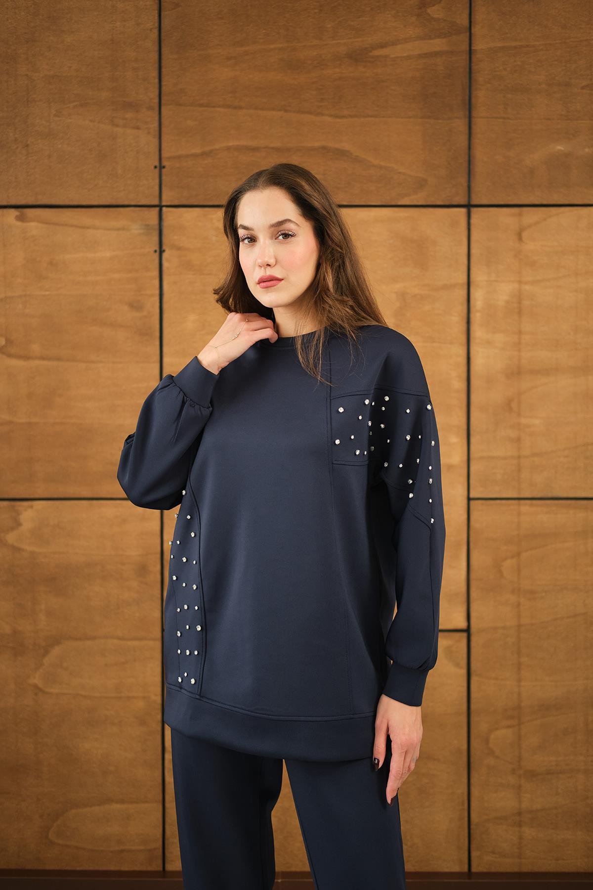 Taş Detay Takım Lacivert