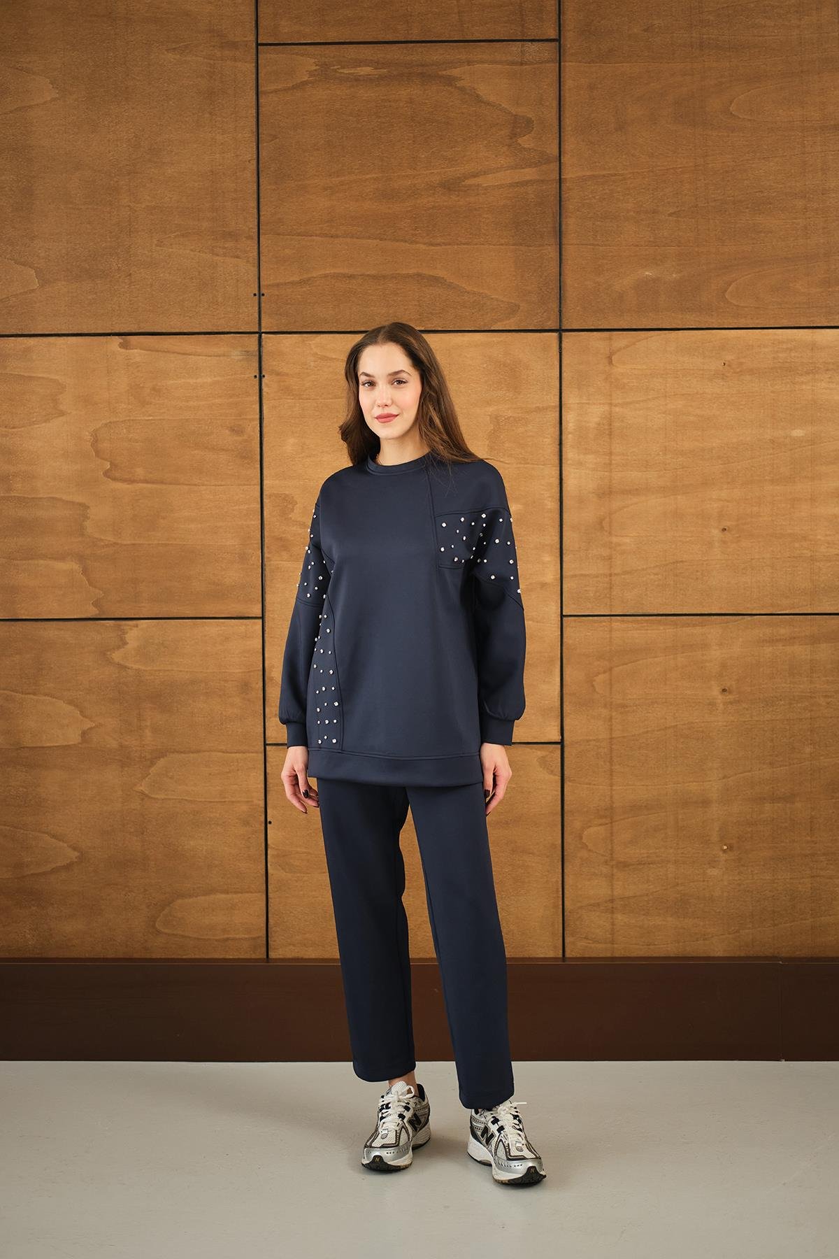 Taş Detay Takım Lacivert