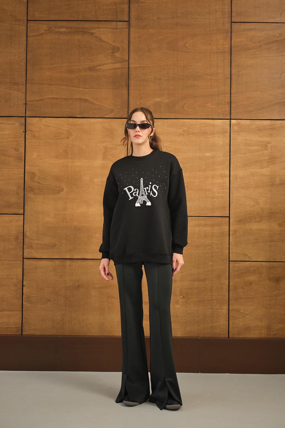 Taş Ve Nakış Detaylı Oversize Sweat Siyah