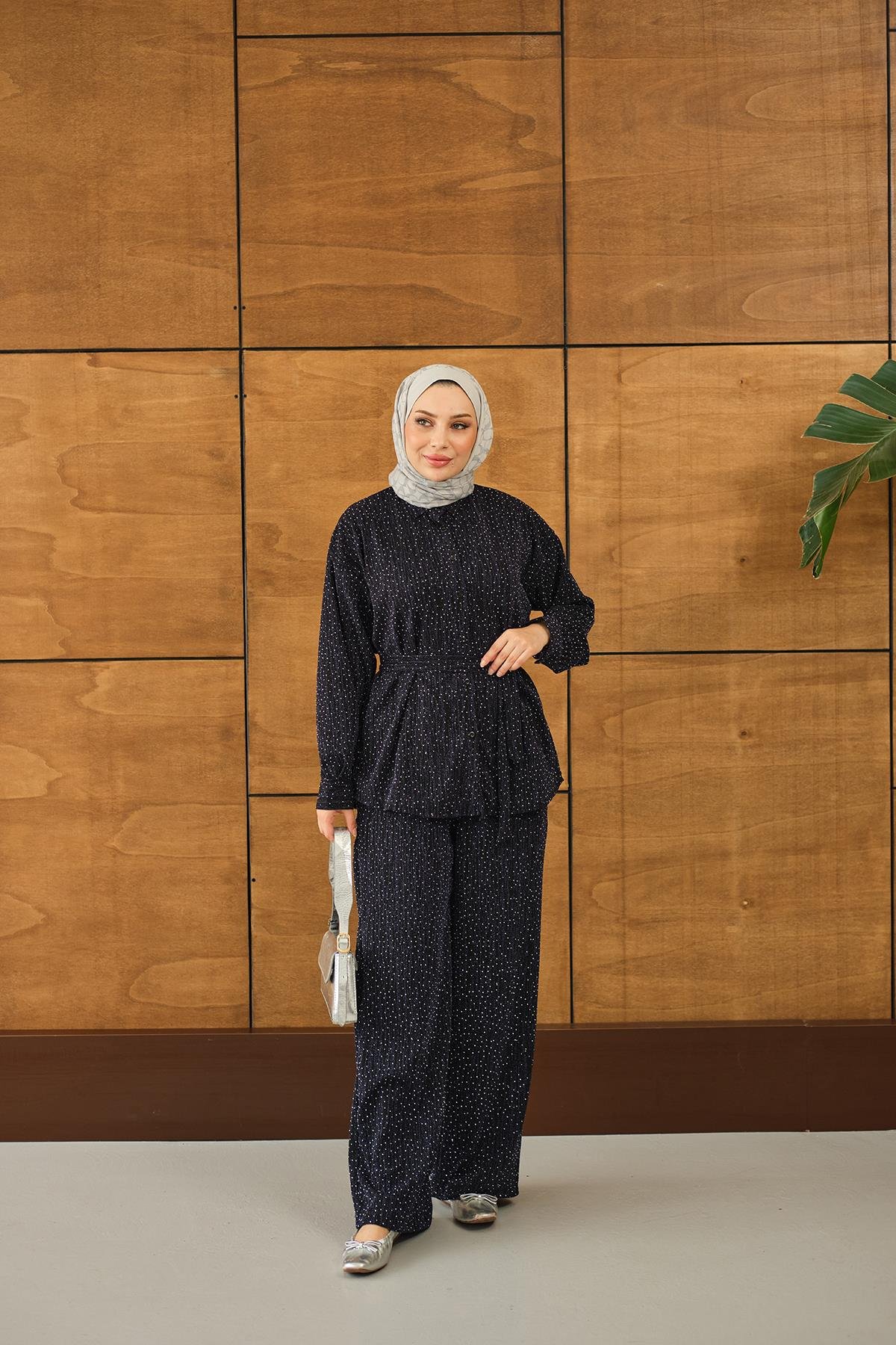 Taşlı Bel Bağlamalı Takım Lacivert