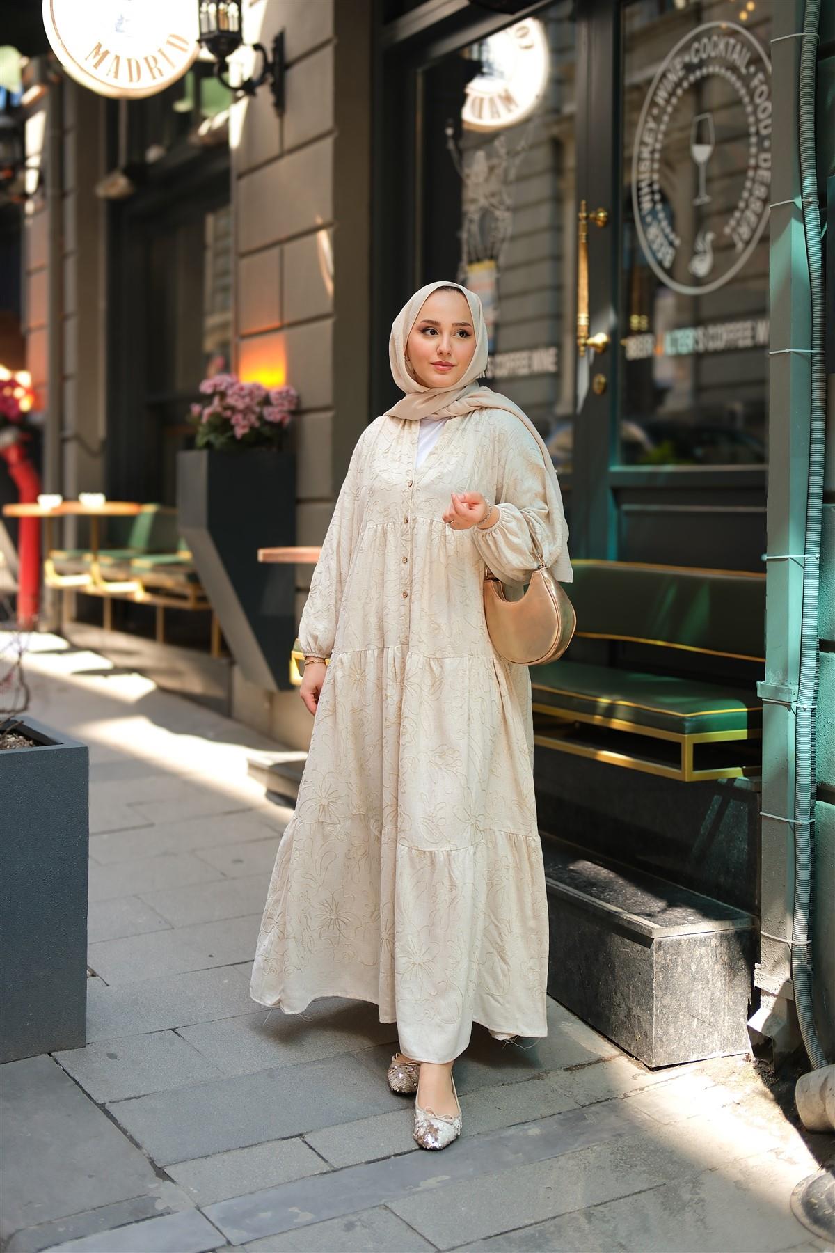 Tyess Desenli Elbise Krem