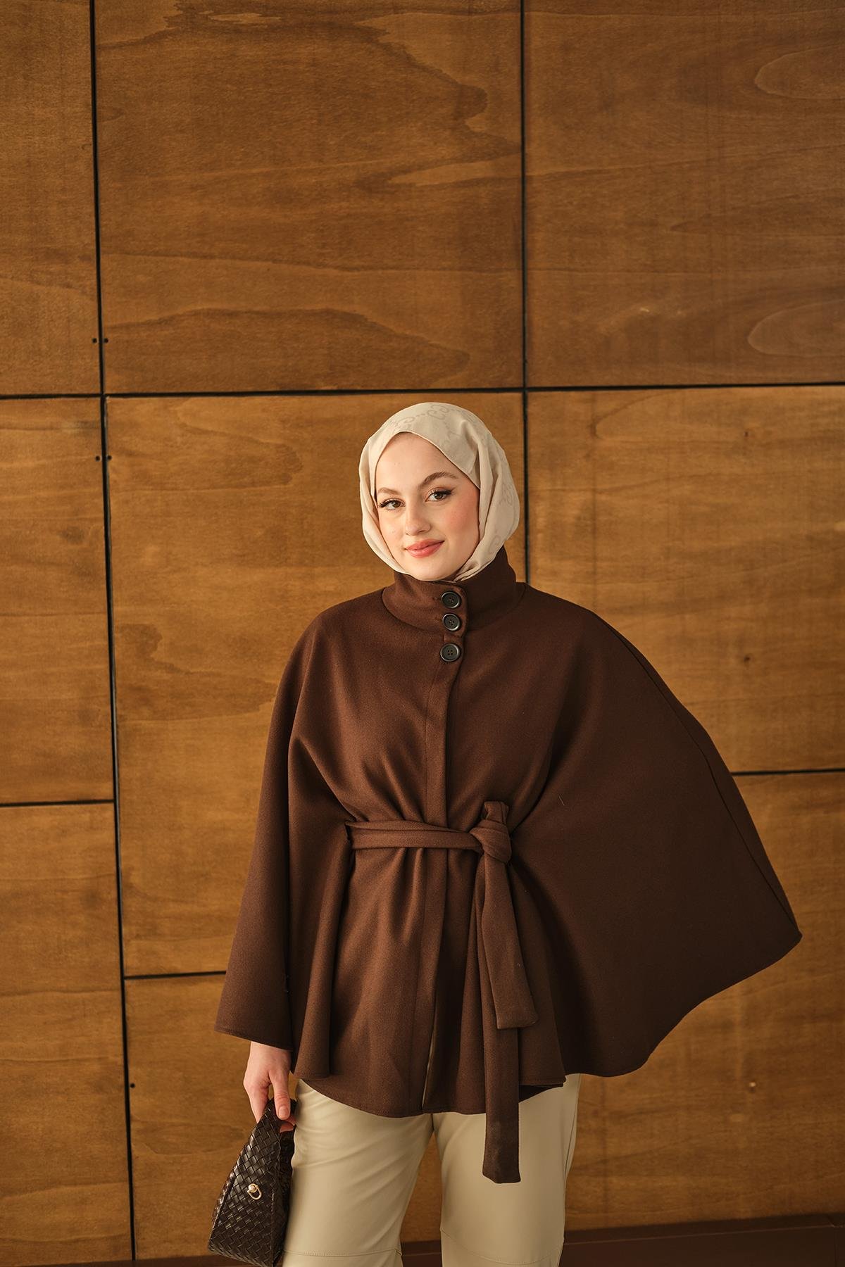 Üç Düğme Detay Panço Kahverengi