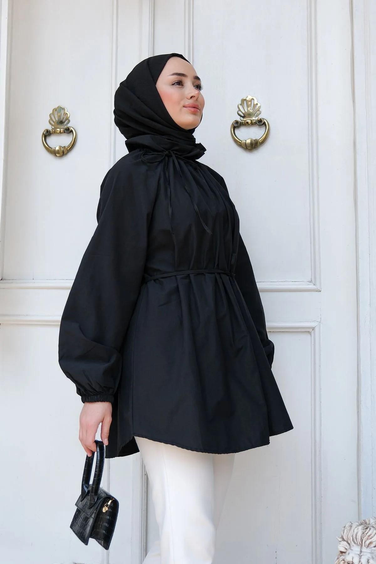 Yaka Büzgülü Bel Bağlamalı Tunik Siyah