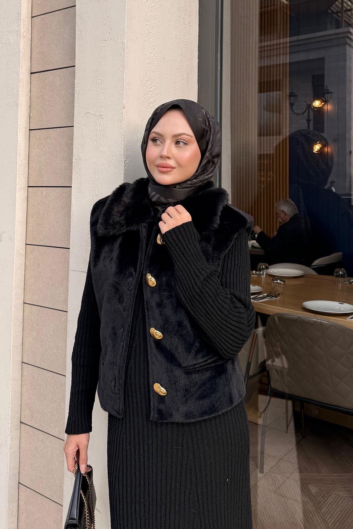 Yaka Kürklü Yelek Siyah