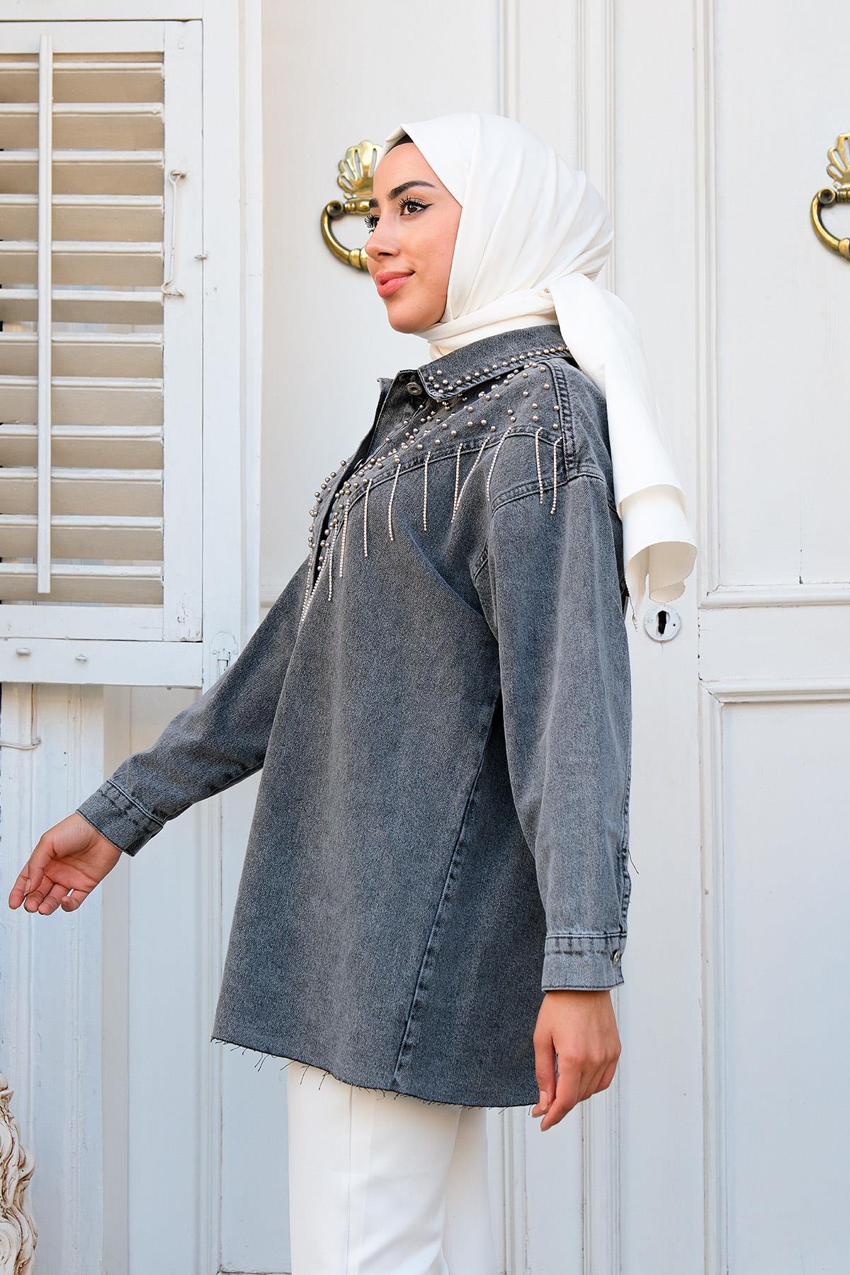 Yakası Boncuk Detaylı Denim Ceket  Füme