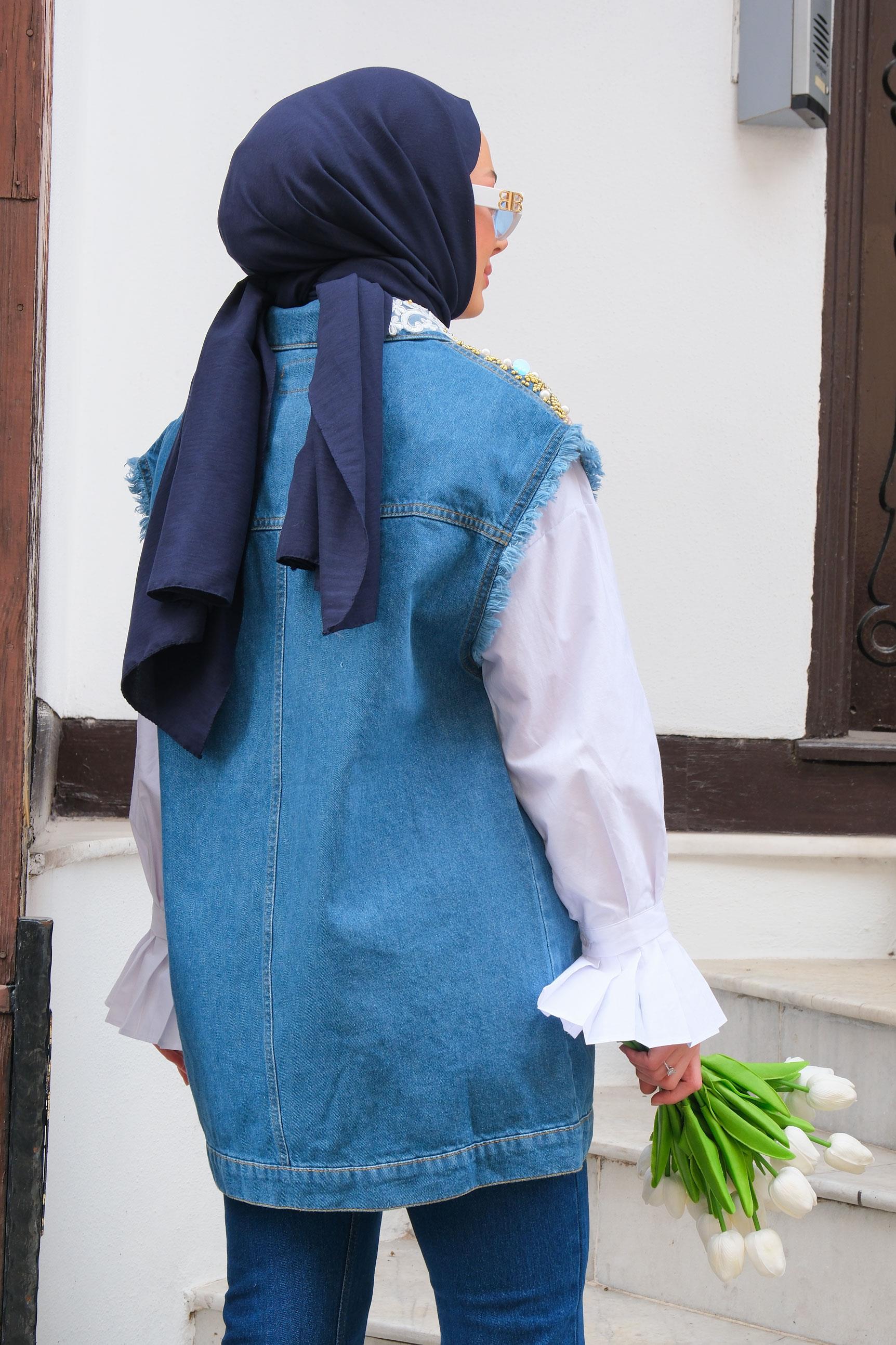 Yakası Çiçek İşlemeli Taşlı Kot Ceket Koyu Mavi