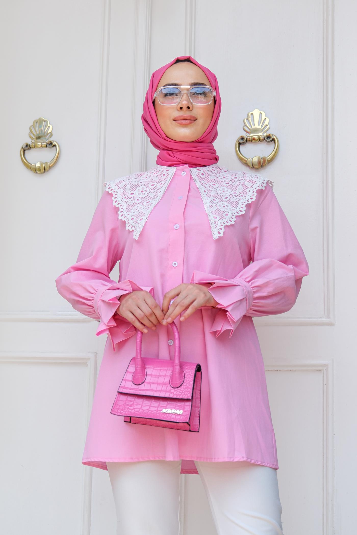 Yakası Dantel Detay Pembe