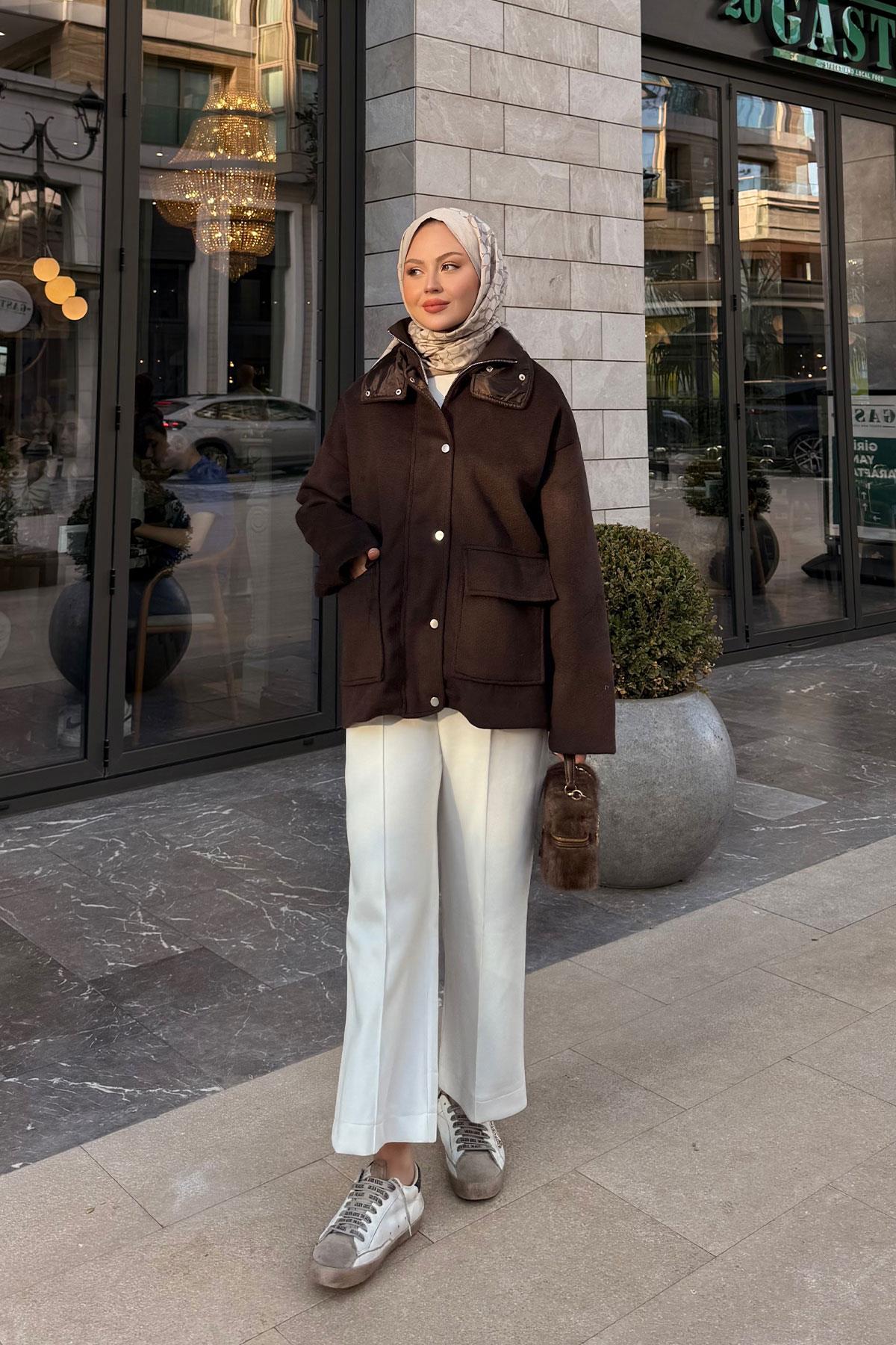 Yakası Lastik Detaylı Ceket Kahverengi