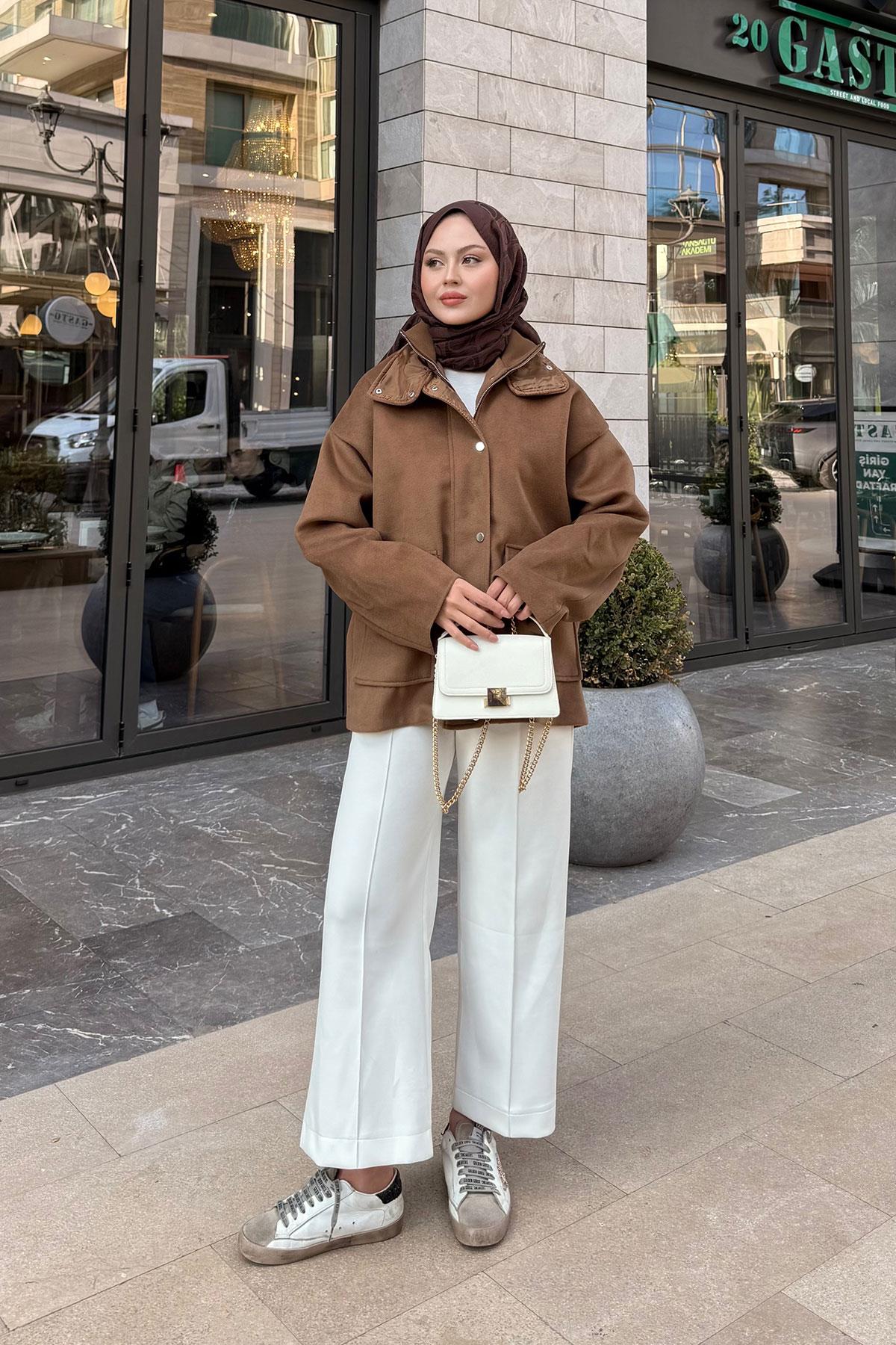 Yakası Lastik Detaylı Ceket Taba