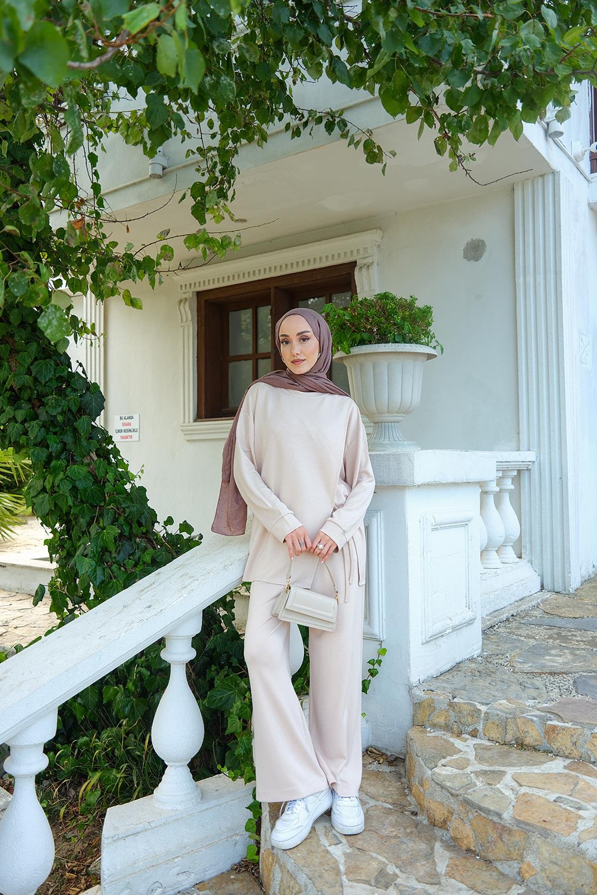 Yandan Bağlamalı Takım Bej