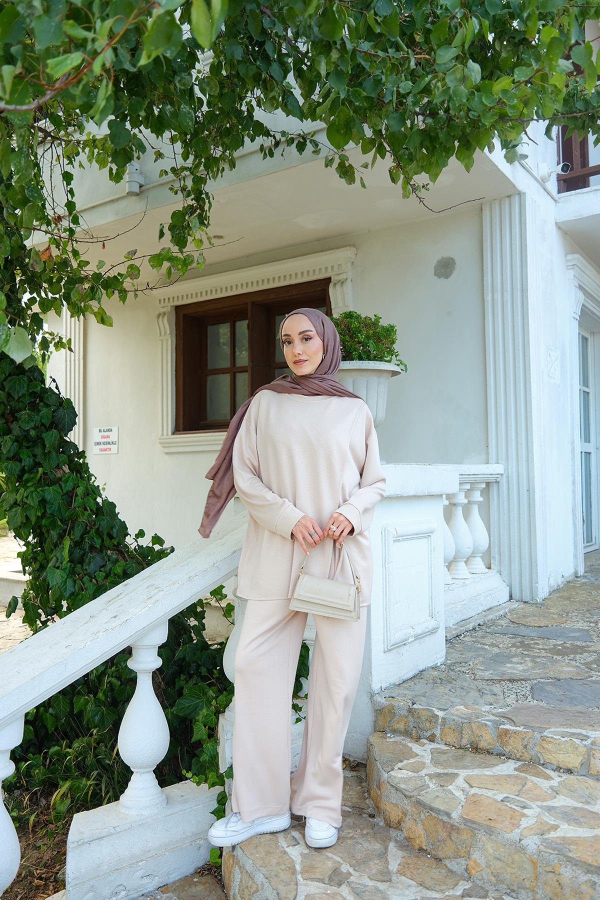 Yandan Bağlamalı Takım Bej