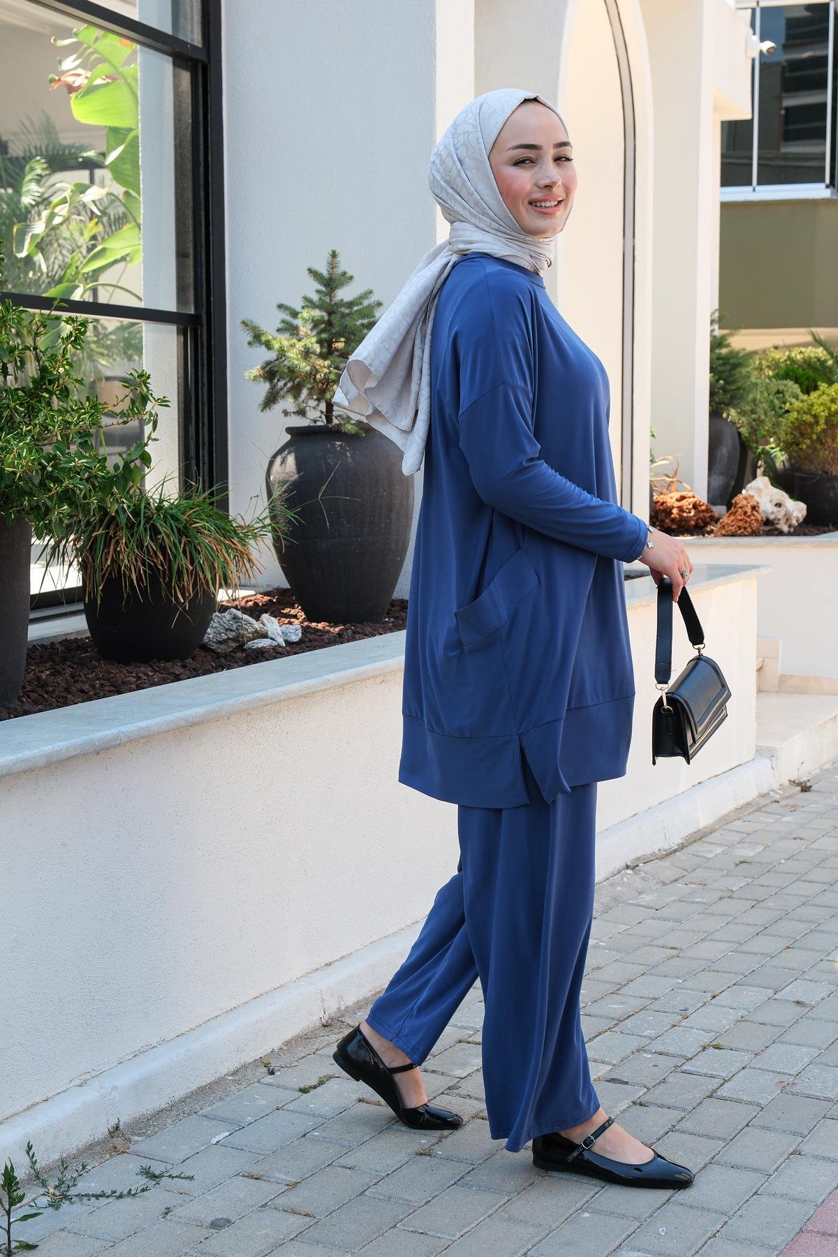 Yanları Cepli Takım İndigo Mavi