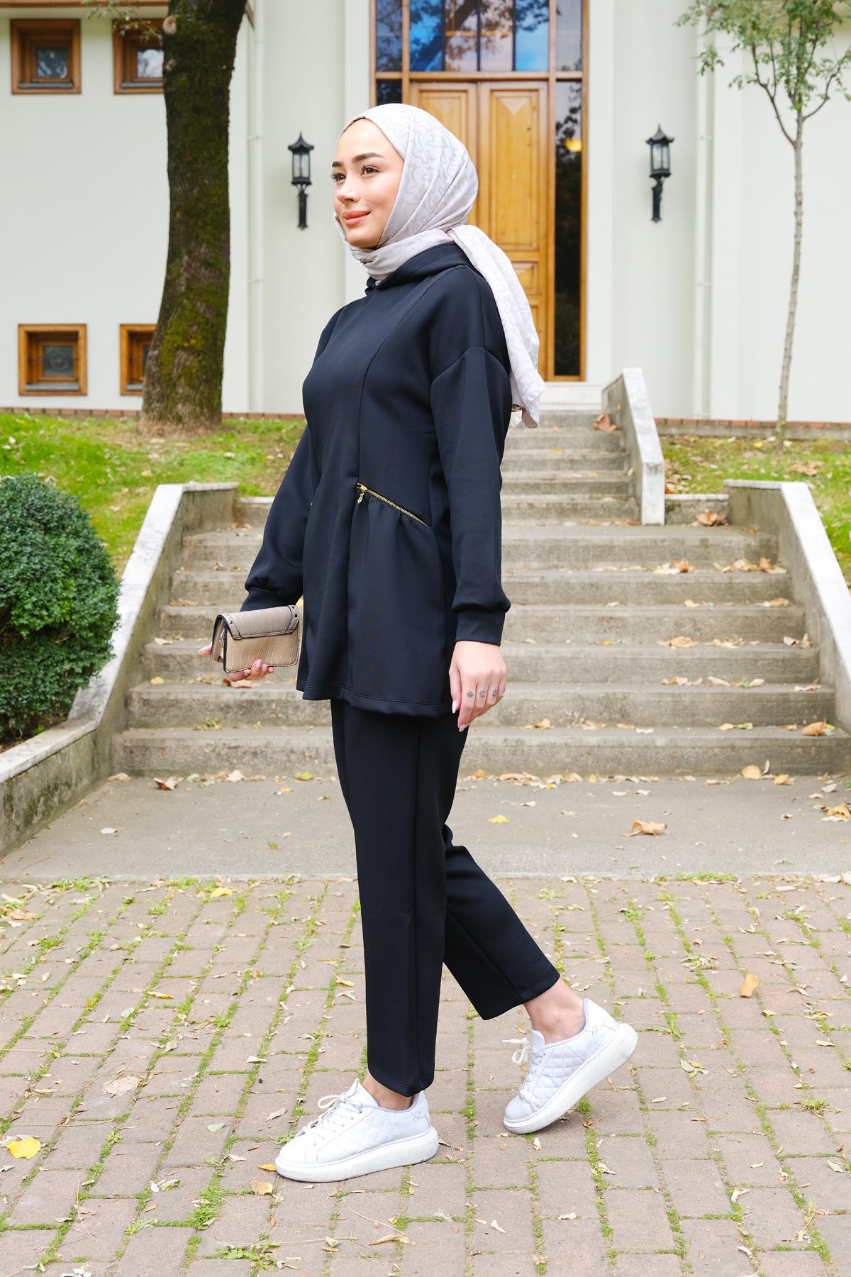 Yanları Fermuarlı Takım Siyah