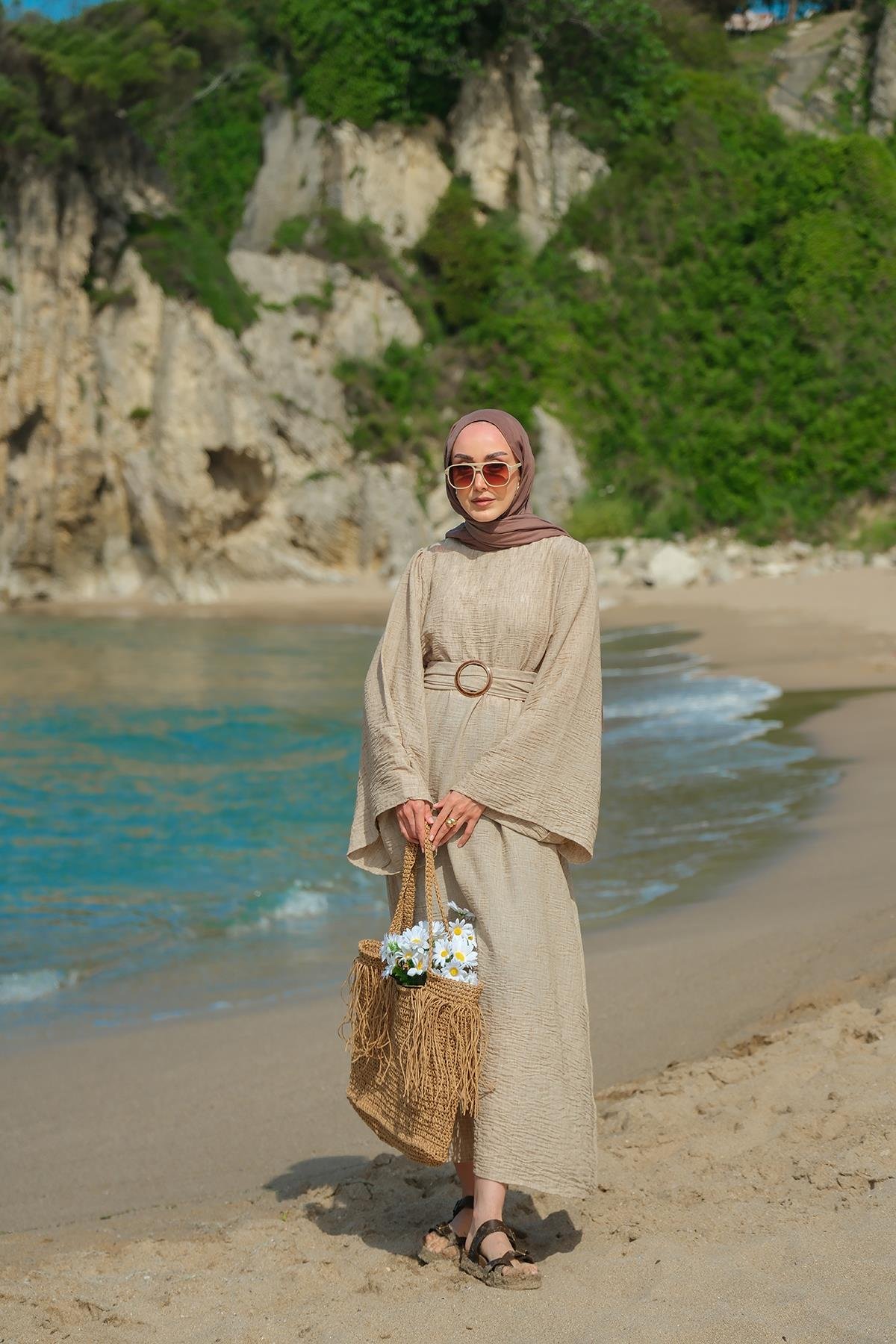 Yarasa Kol Bel Bağlamalı Elbise Vizon