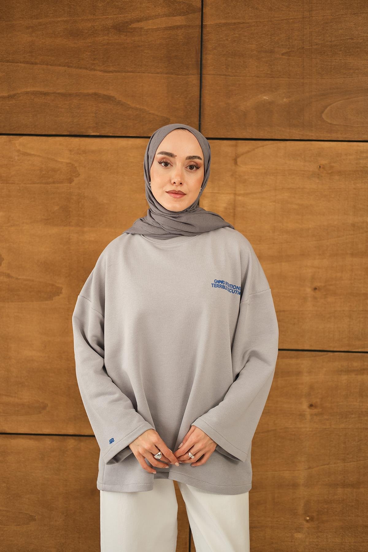 Yazı Baskılı Sweat Gri