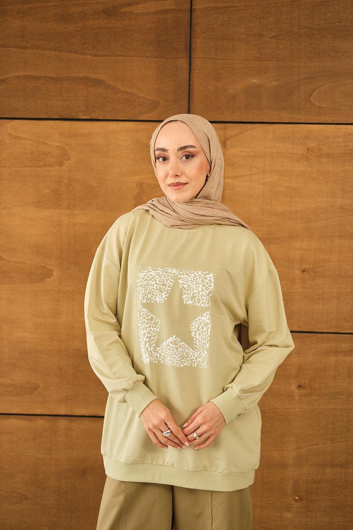 Yıldız Baskılı Sweatshirt Su Yeşil