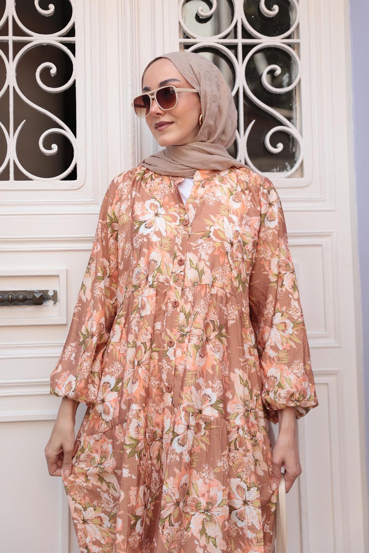 Zambak Desen Elbise Kahverengi