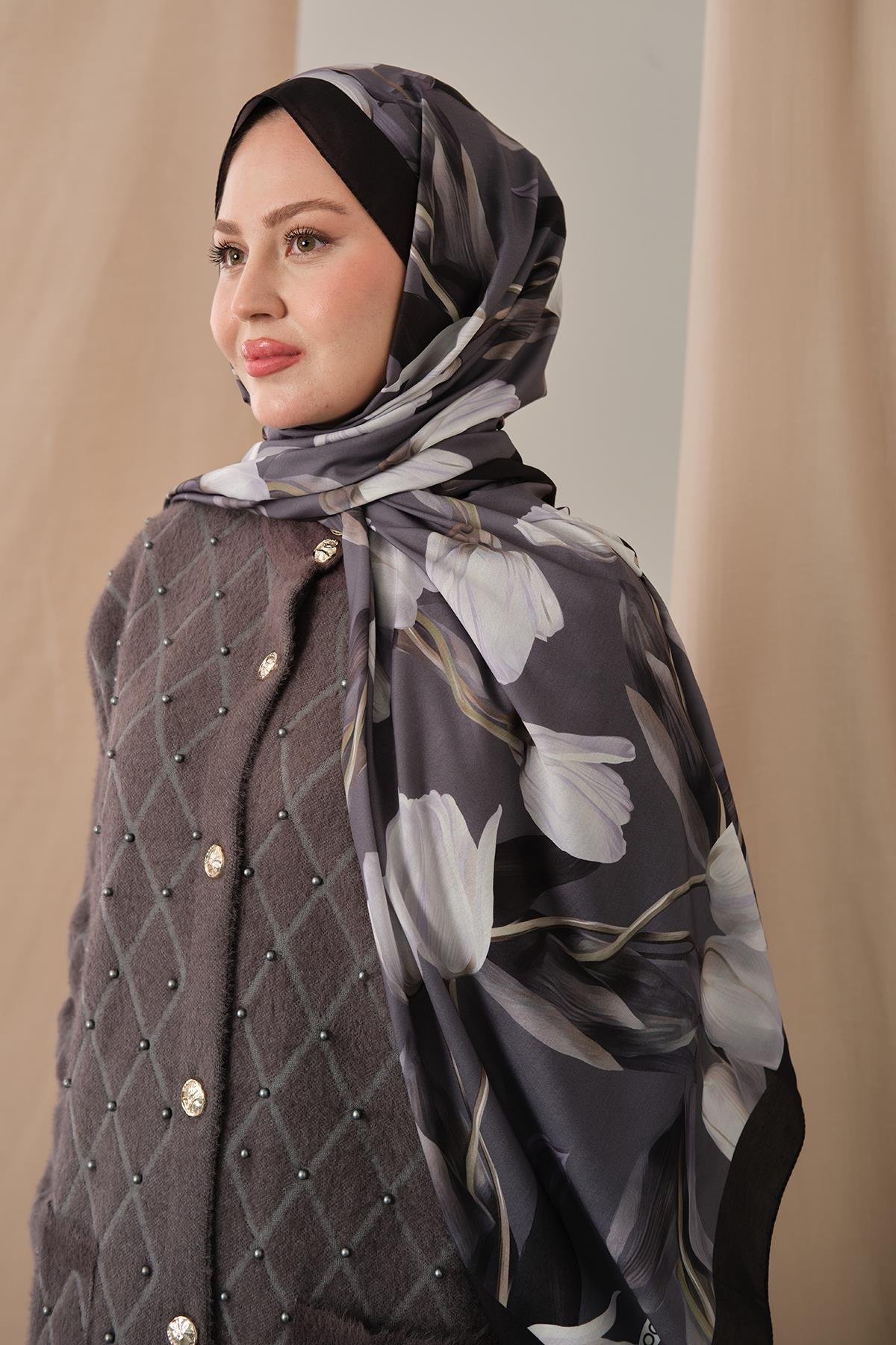 Zambak Desenli Soft Şal Füme