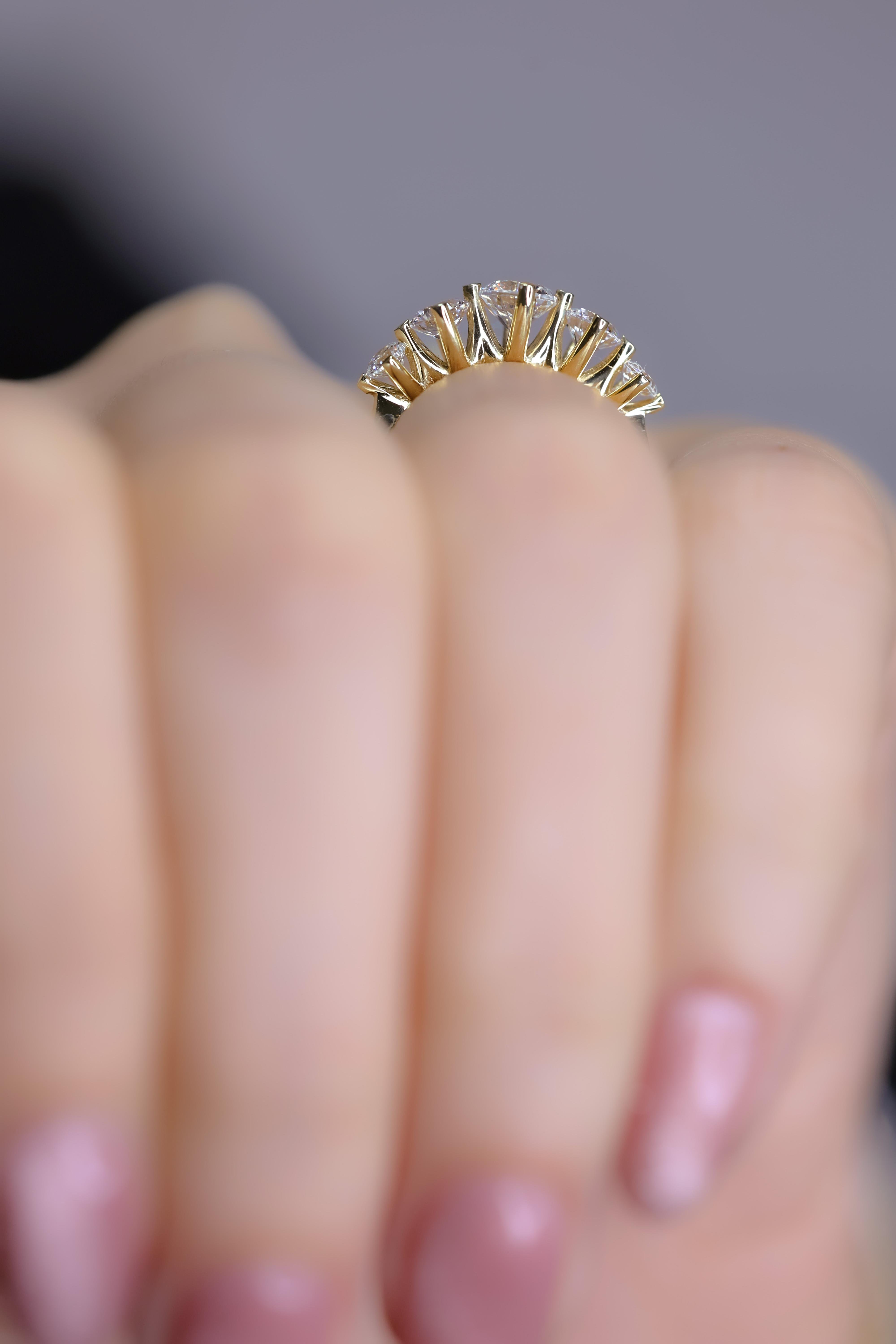 Fay YamanerGYZ022Altın Yüzük