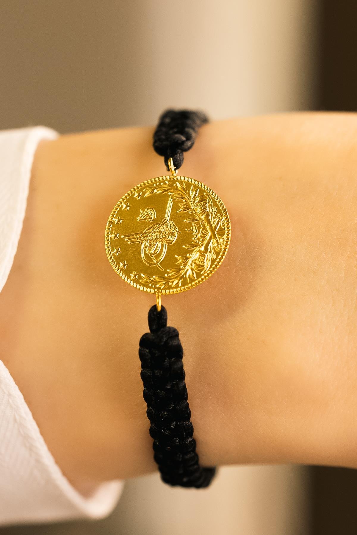 Fay YamanerTUĞRA-BİLAltın Bileklik