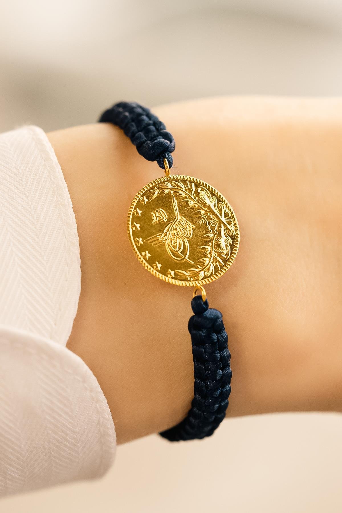 Fay YamanerTUĞRA-BİLAltın Bileklik