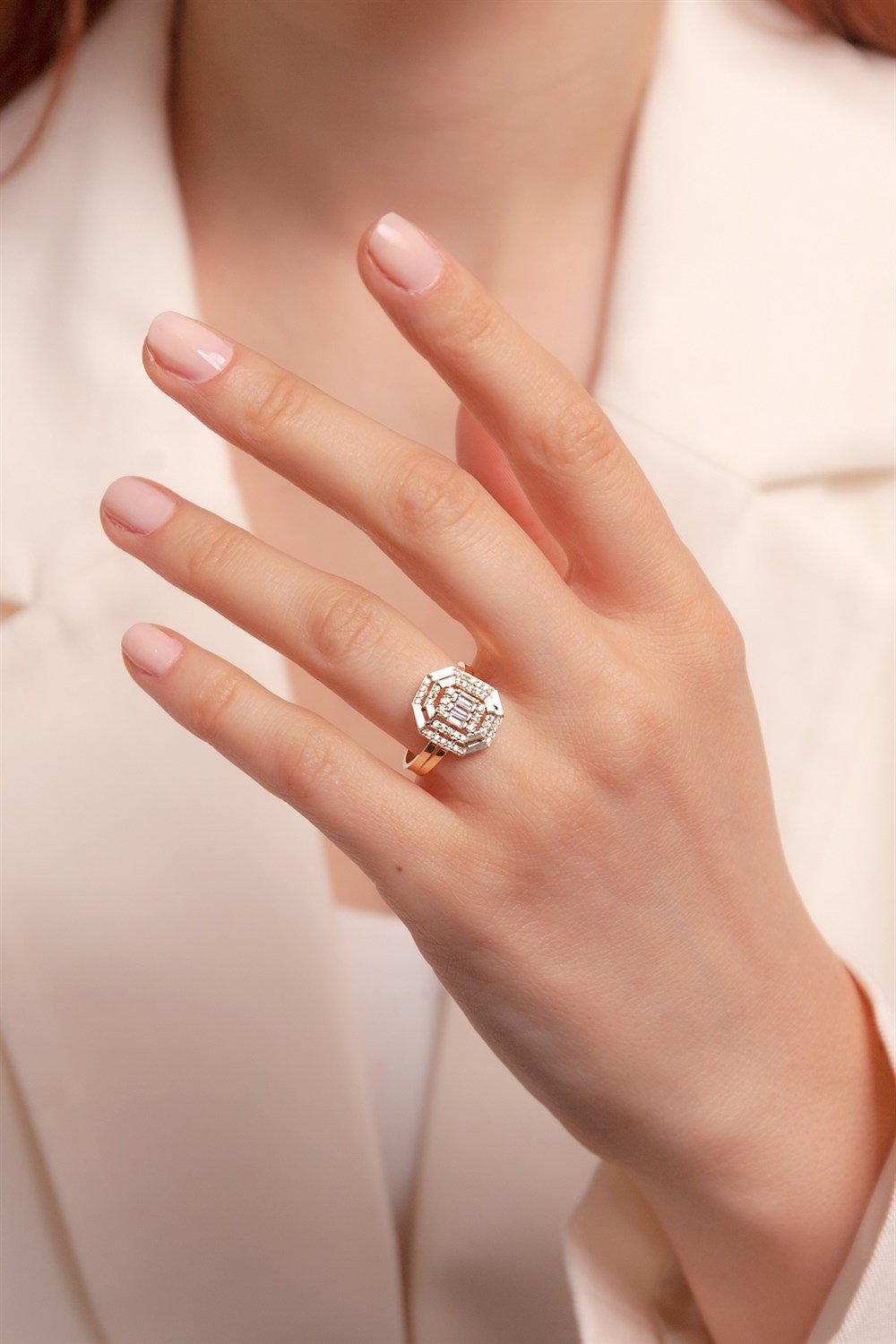 Fay YamanerGBA043Altın Yüzük