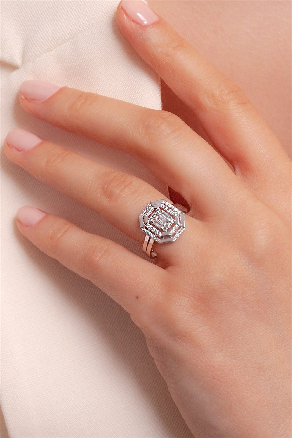 Fay YamanerGBA043Altın Yüzük