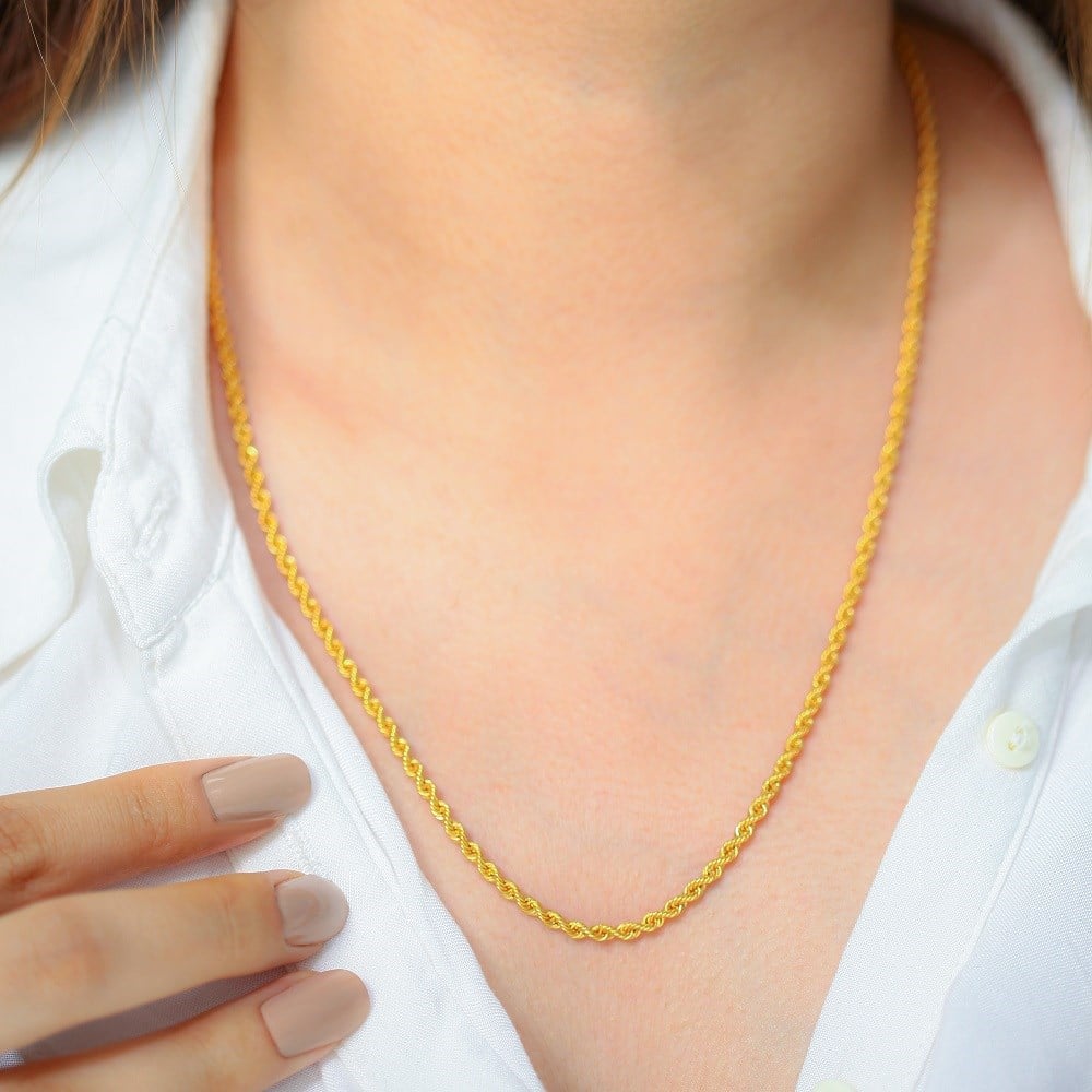 Fay YamanerZNC01Altın Zincir