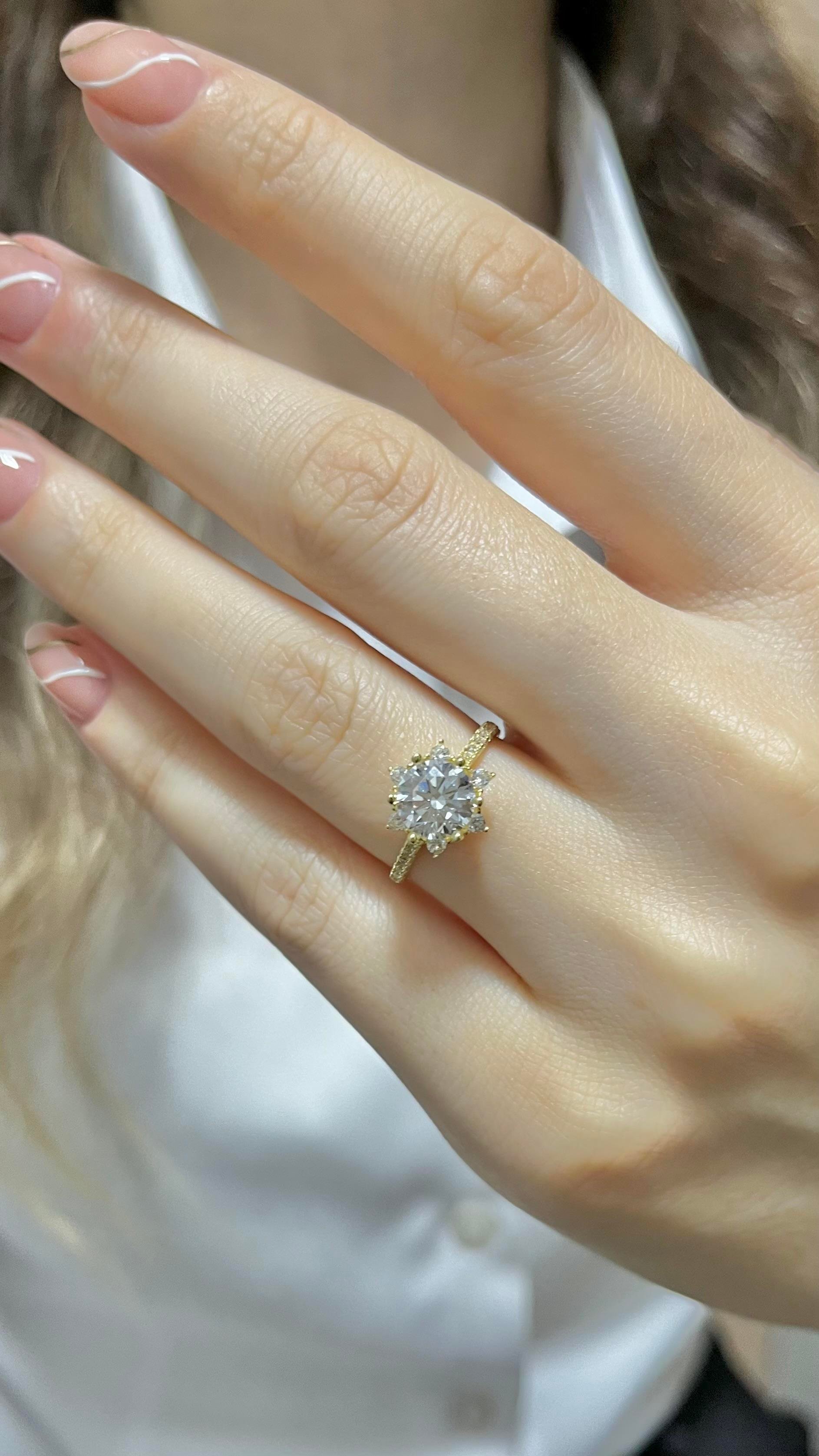 Fay YamanerGBA069Altın Yüzük