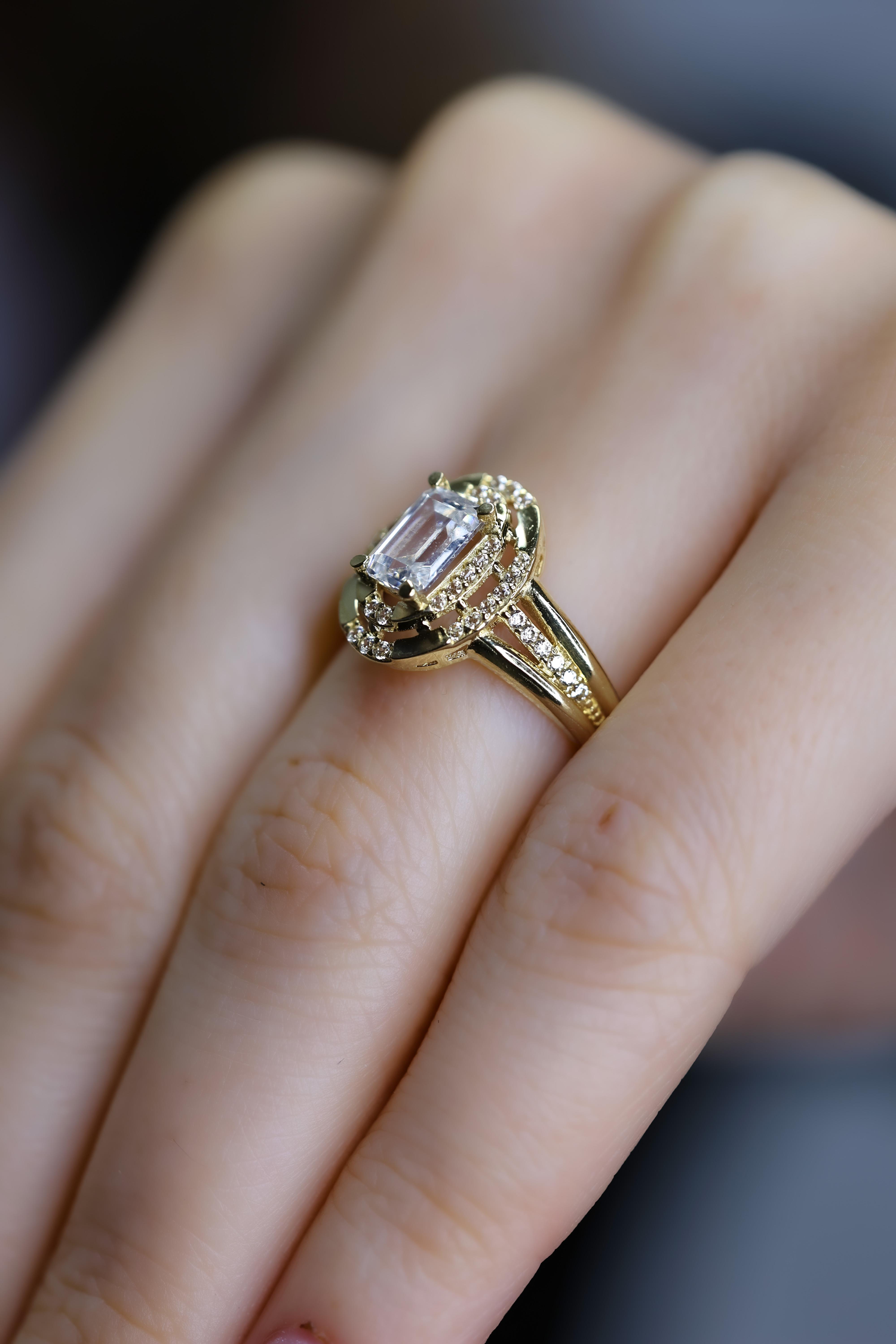 Fay YamanerGBA063Altın Yüzük