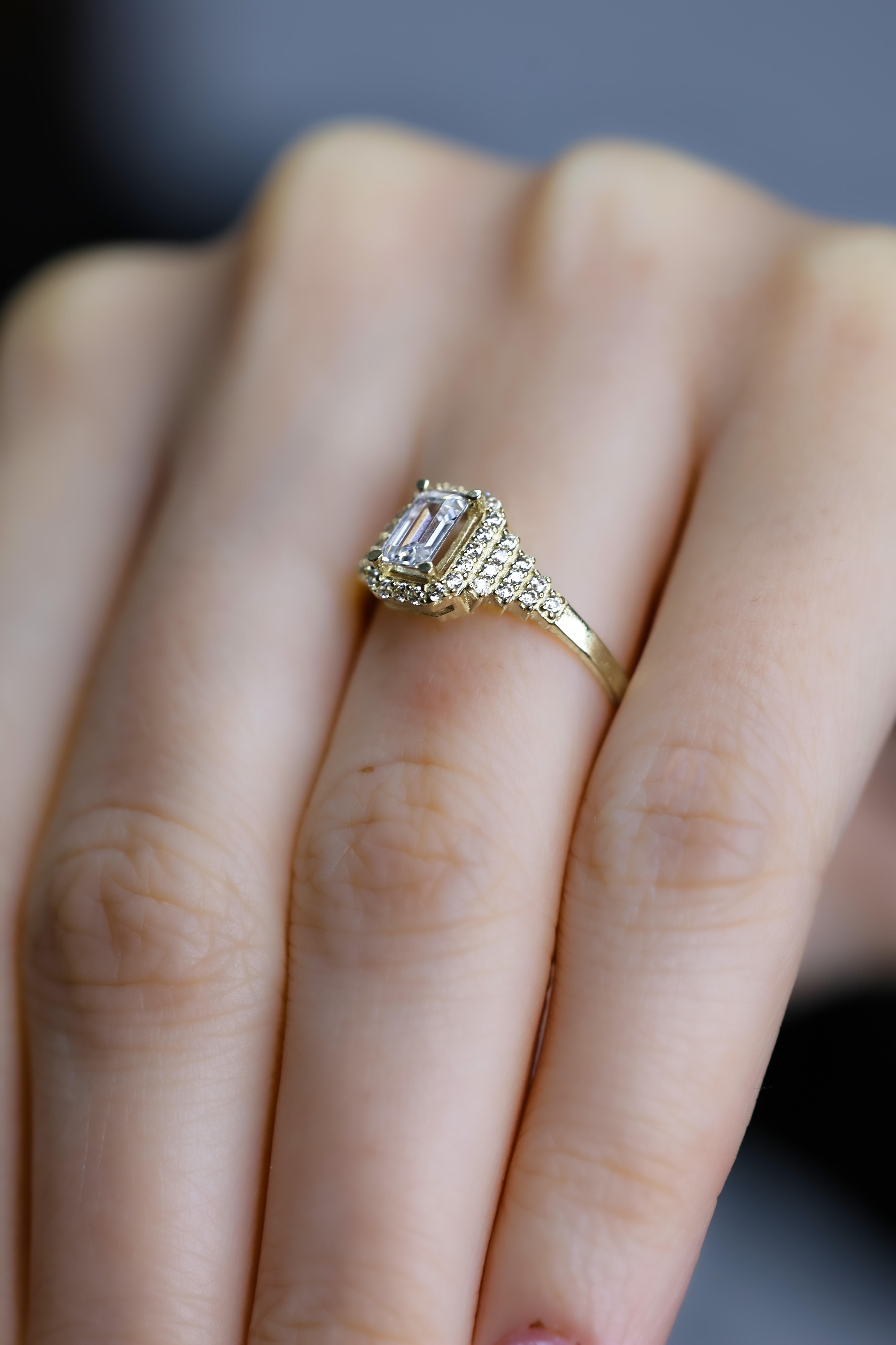 Fay YamanerGBA065Altın Yüzük