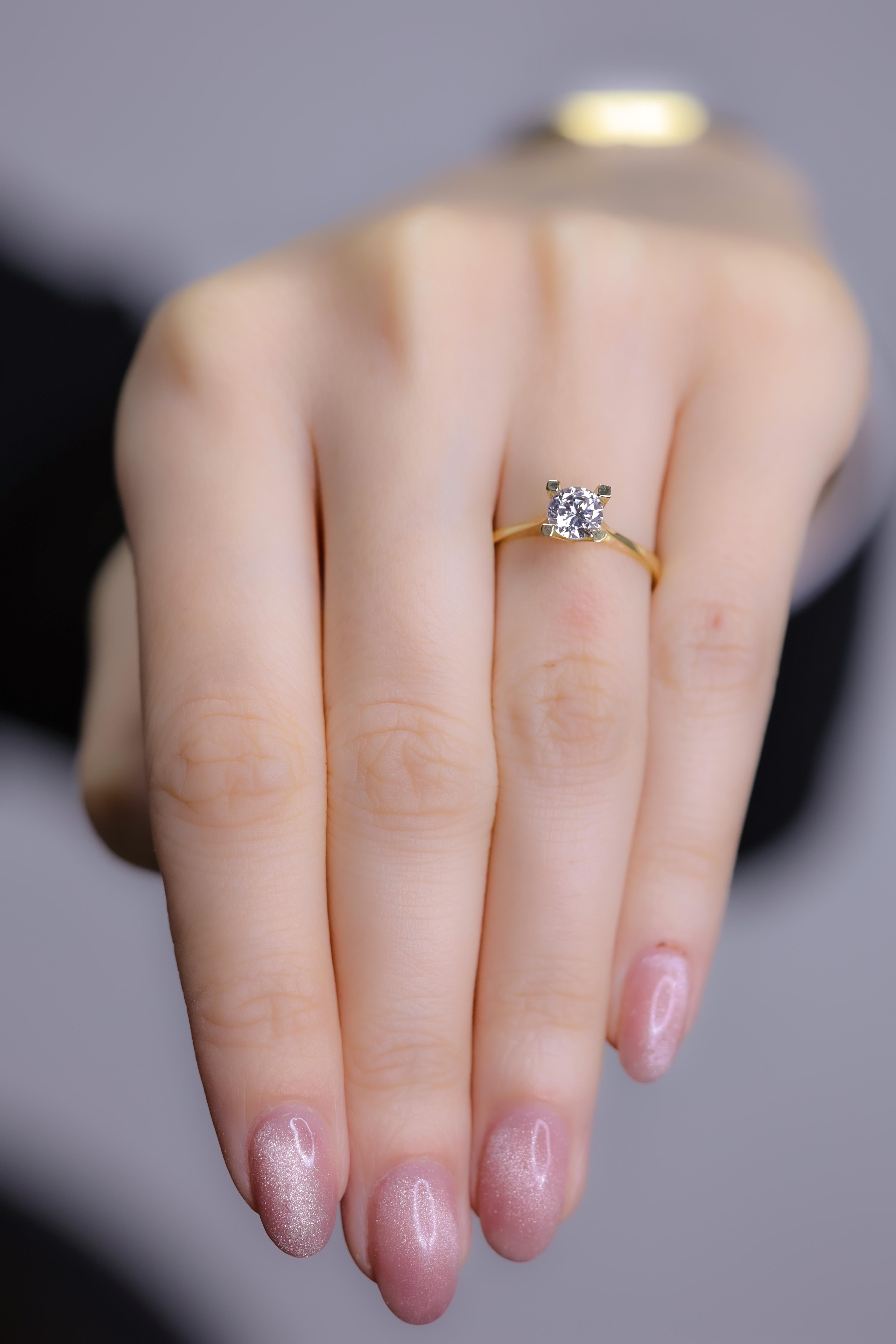 Fay YamanerGYZ021Altın Yüzük