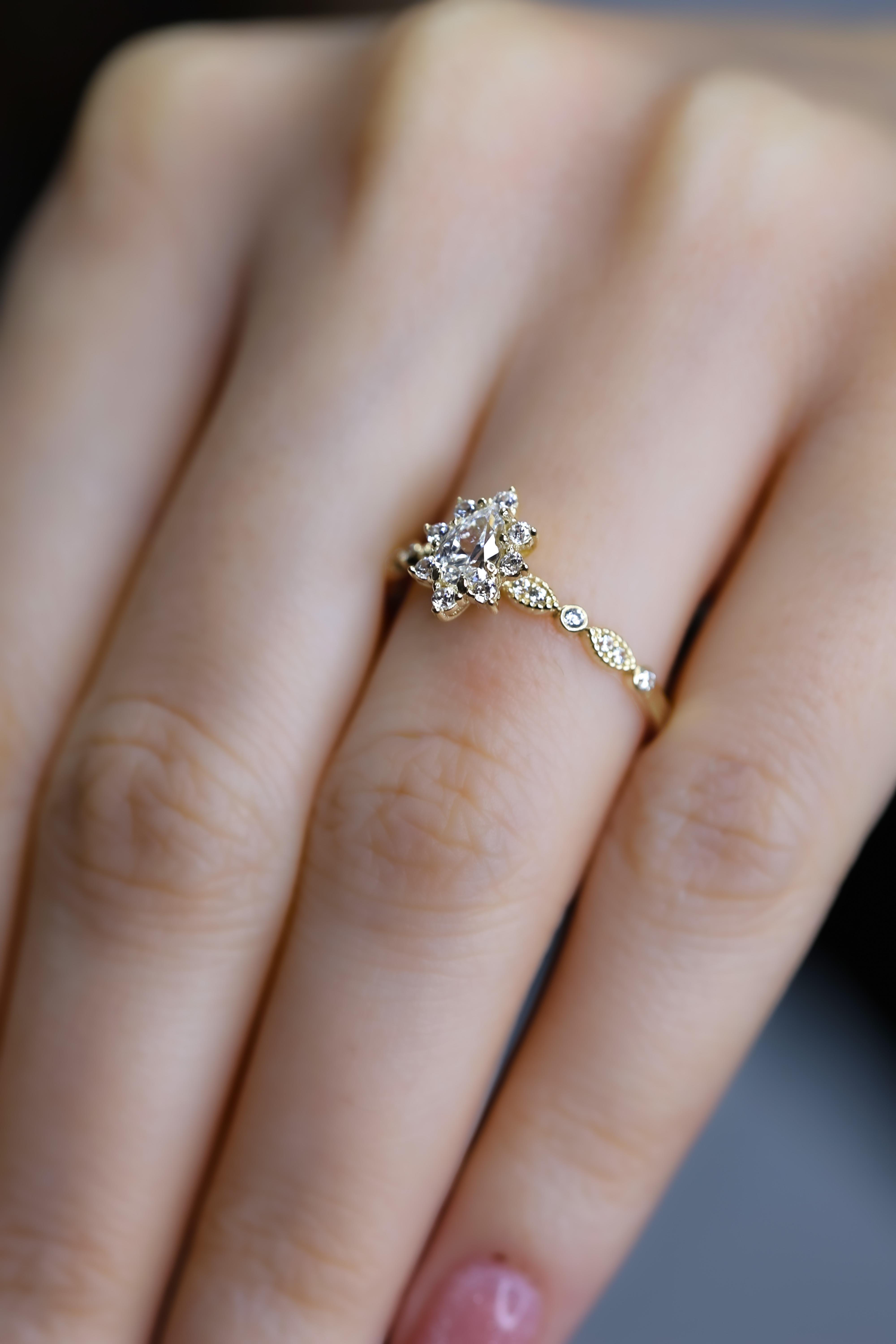 Fay YamanerGBA071Altın Yüzük