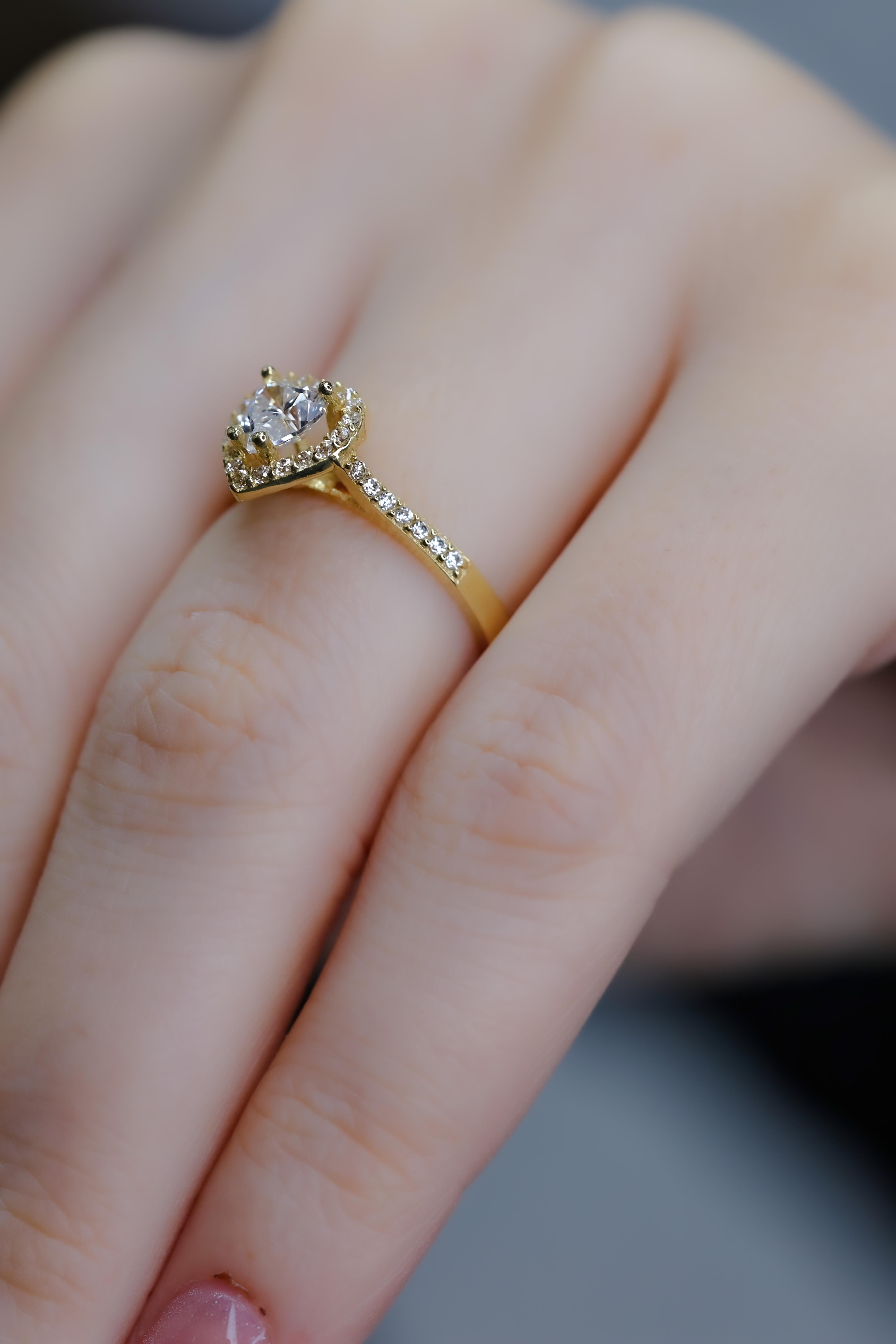 Fay YamanerSETCHE-KBAltın Yüzük