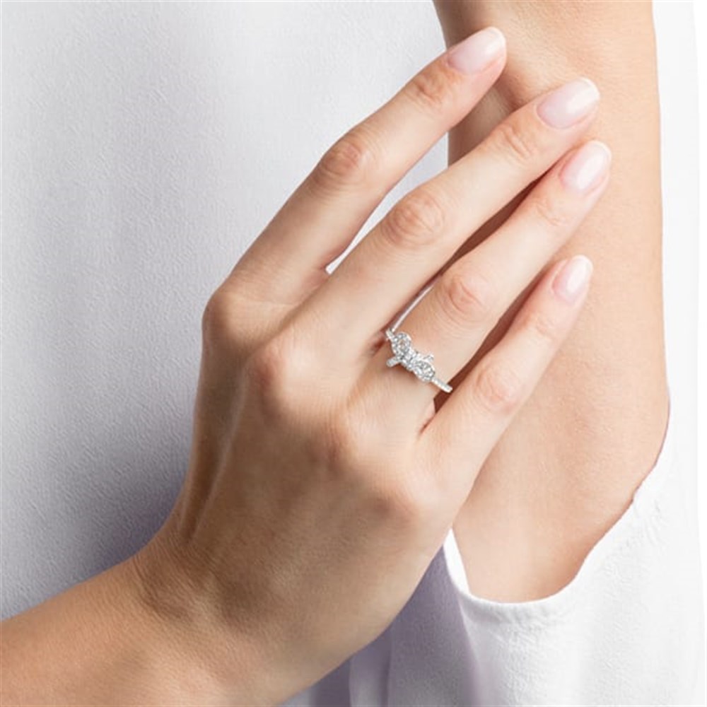 Swarovski 5457269 Yüzük Lifelong Bow 55
