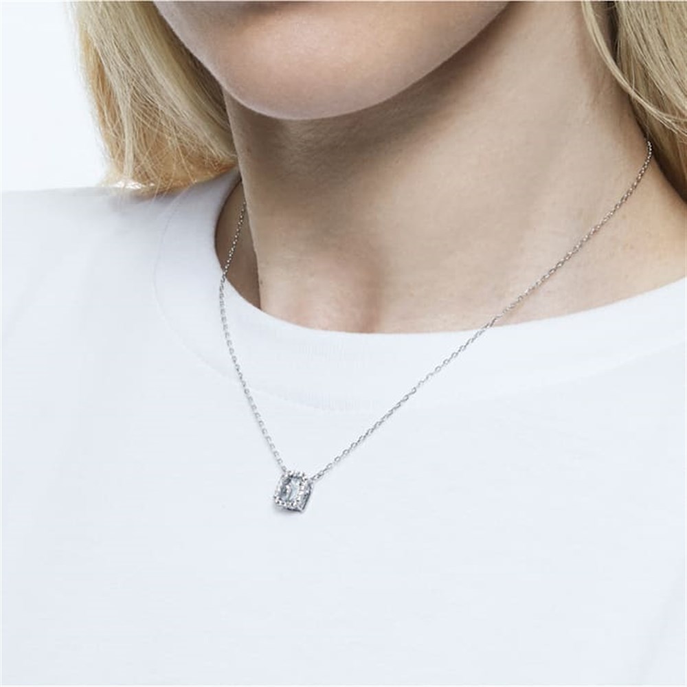 Swarovski5599177Marka Takı Kolye