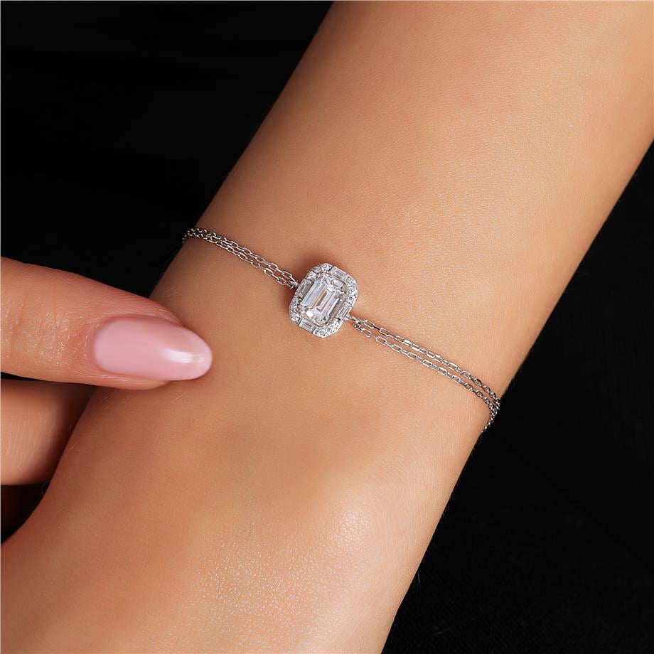 Pırlanta Montür  1.00 Karat Emerald   Bileklik