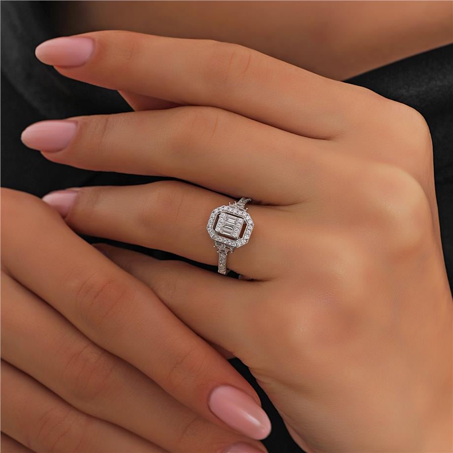 Pırlanta Montür  Baget Salkımı  Yüzük