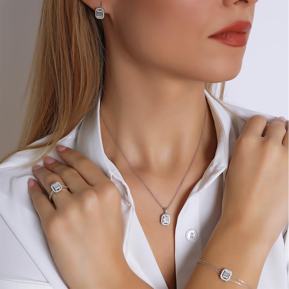 Pırlanta Montür  Baget Taşlı Çivili  Gümüş Mini Set