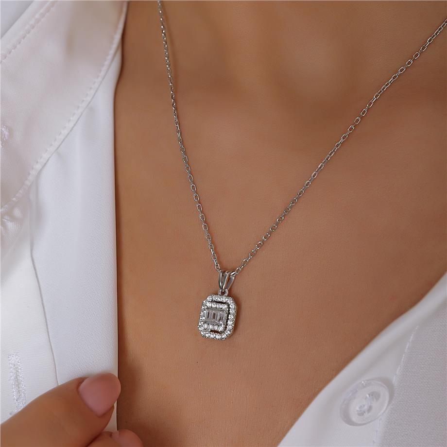 Pırlanta Montür  Baget Taşlı Gümüş Kolye