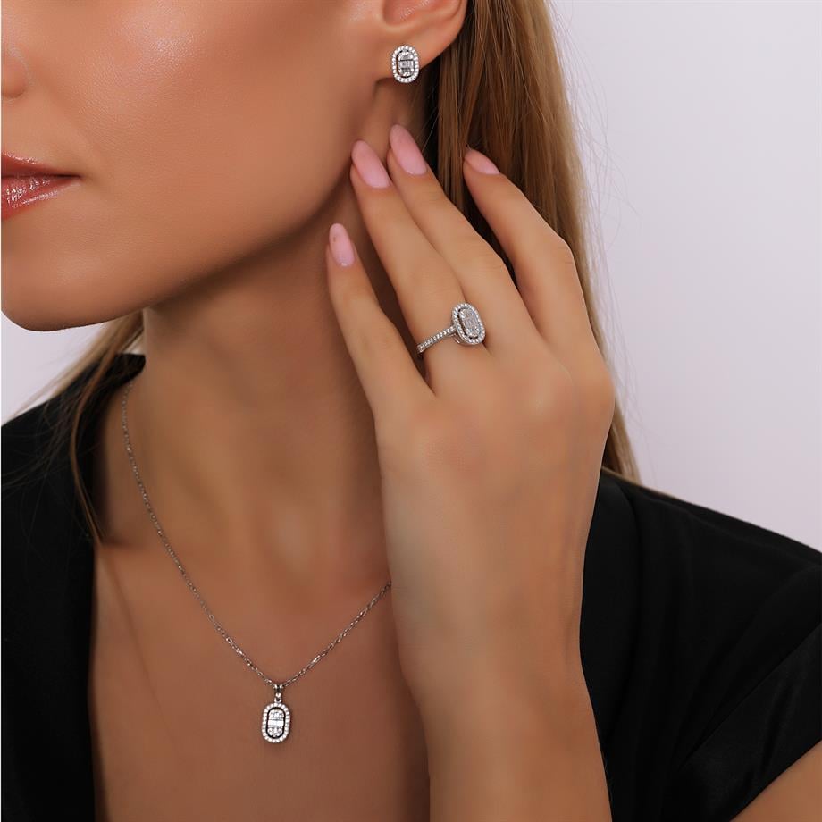 Pırlanta Montür Oval Baget Taşlı Çivili  Gümüş Mini Set